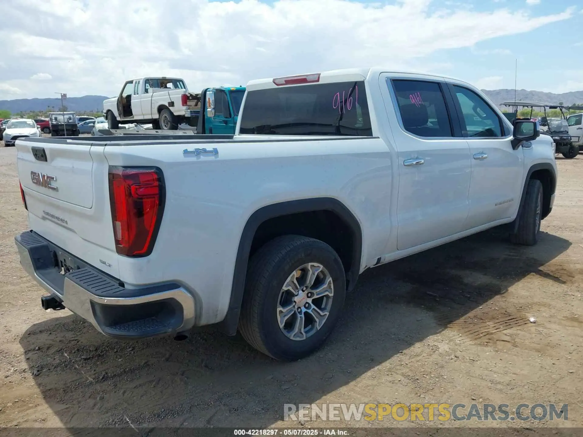 4 Photograph of a damaged car 3GTUUDED3RG142439 GMC SIERRA 1500 2024