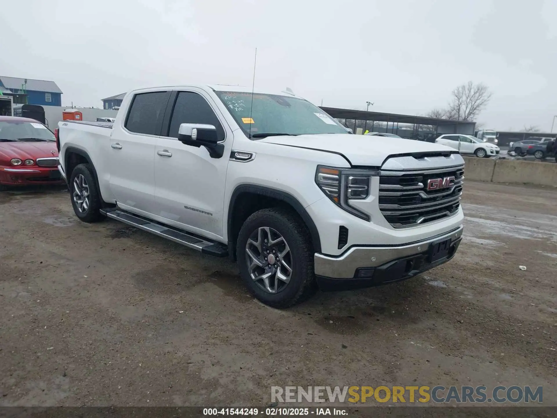 1 Photograph of a damaged car 3GTUUDED6RG367695 GMC SIERRA 1500 2024