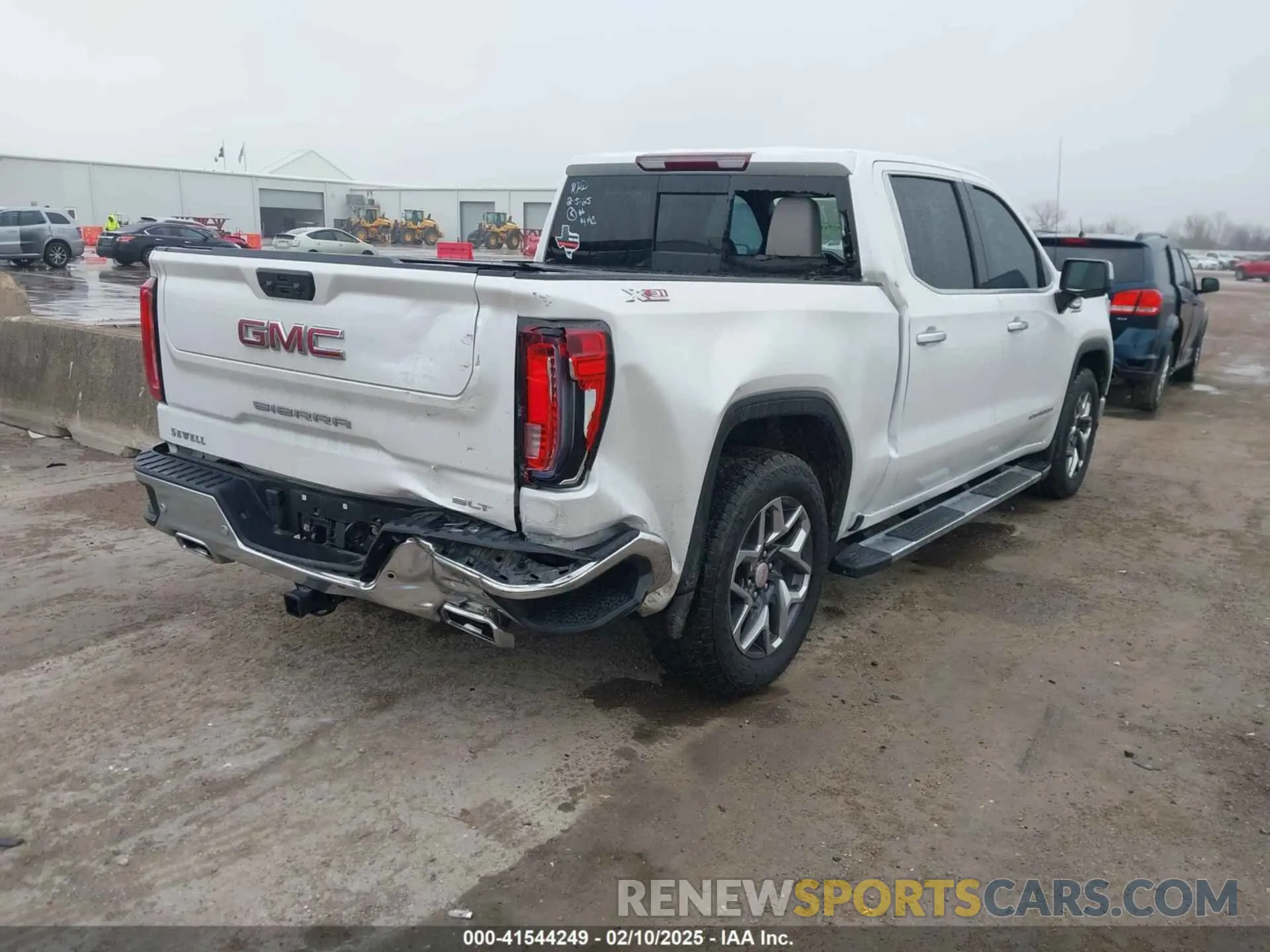 6 Photograph of a damaged car 3GTUUDED6RG367695 GMC SIERRA 1500 2024