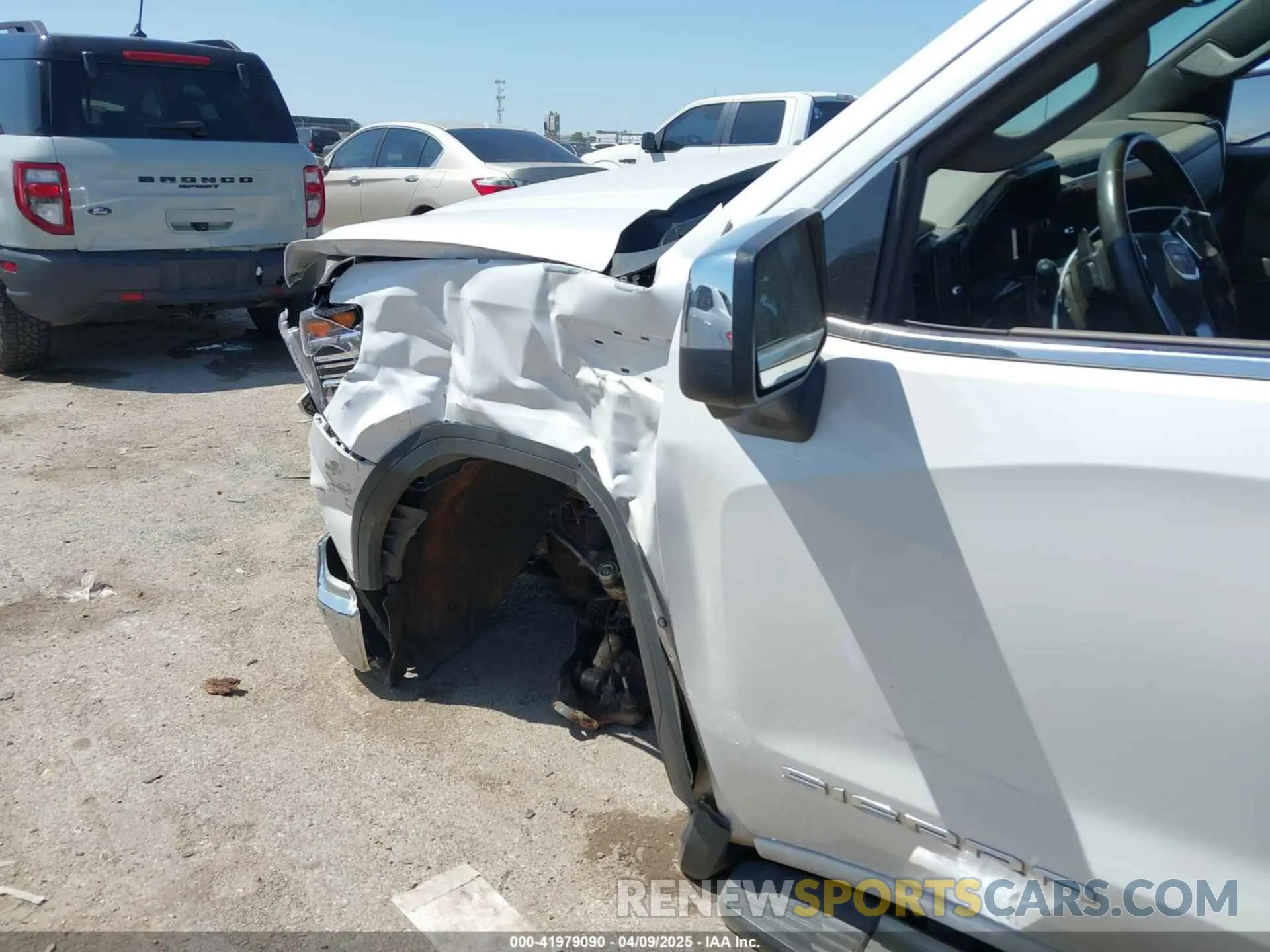 6 Photograph of a damaged car 3GTUUDEDXRG180752 GMC SIERRA 1500 2024