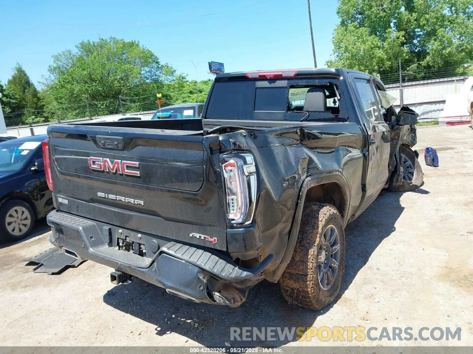 4 Photograph of a damaged car 3GTUUEEL0RG193832 GMC SIERRA 1500 2024