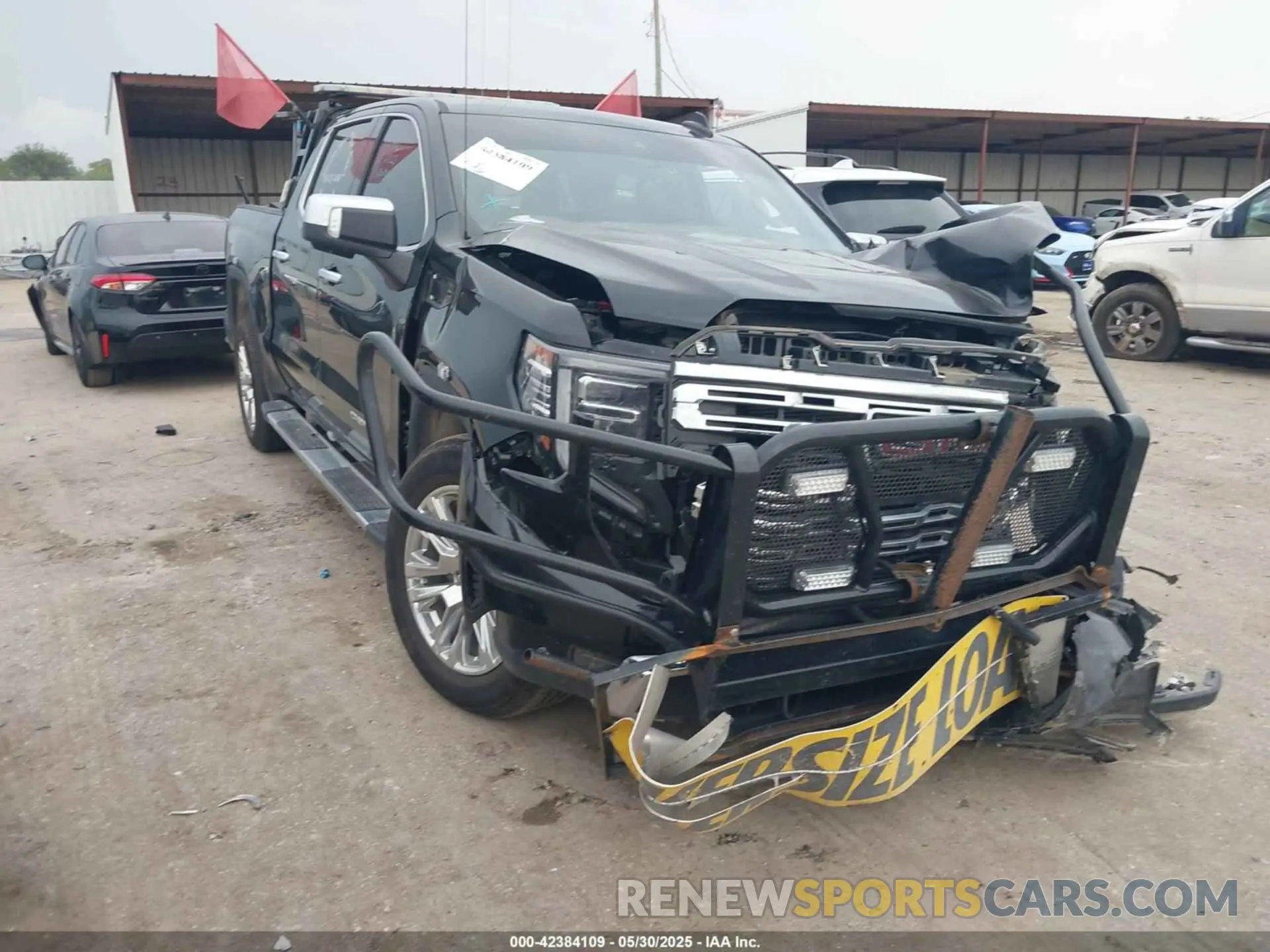 1 Photograph of a damaged car 3GTUUGE82RG266805 GMC SIERRA 1500 2024