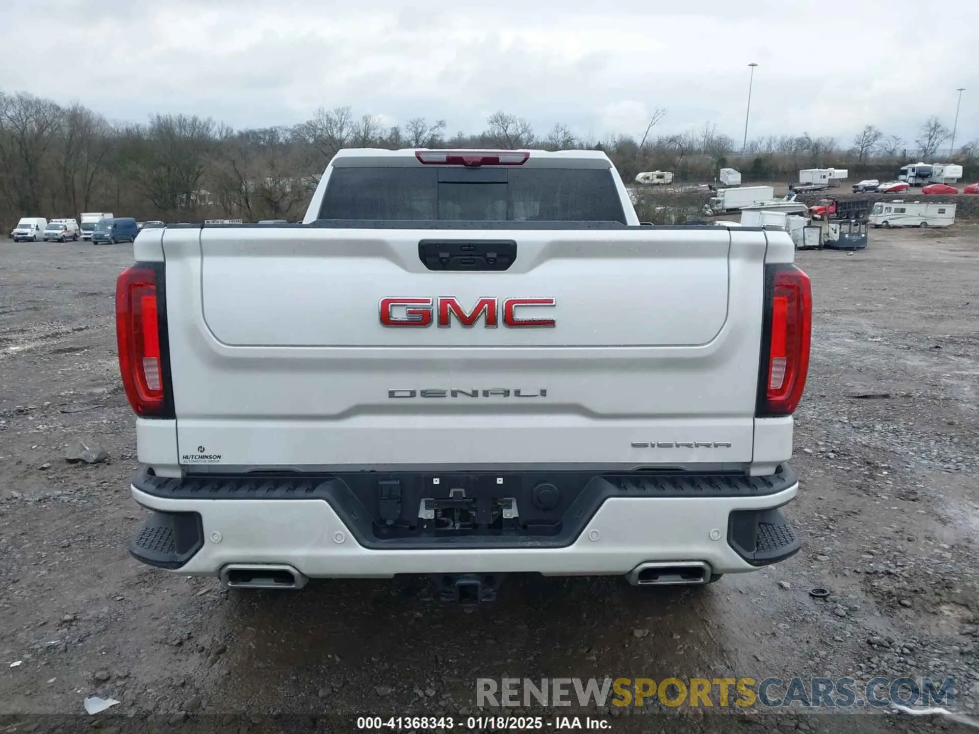16 Photograph of a damaged car 3GTUUGED9RG230719 GMC SIERRA 1500 2024