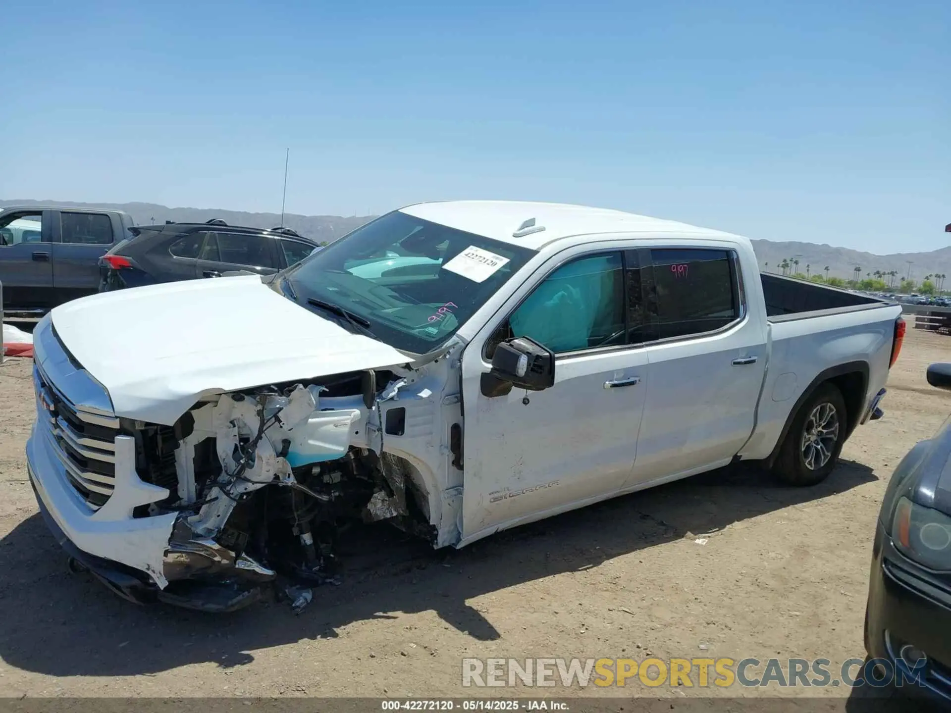 14 Photograph of a damaged car 1GTPHDED1SZ130054 GMC SIERRA 1500 2025