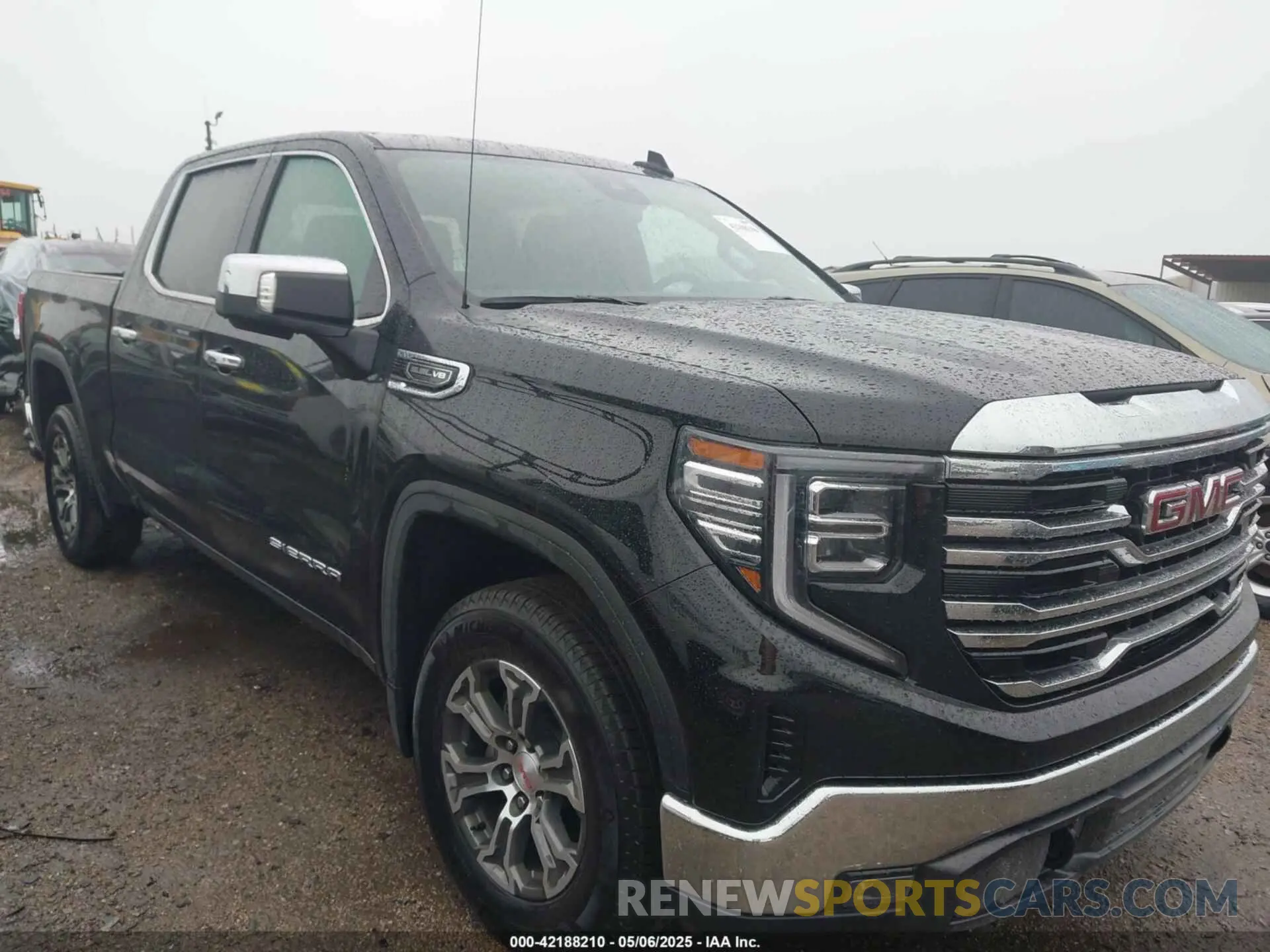 1 Photograph of a damaged car 1GTPHDED2SZ177402 GMC SIERRA 1500 2025