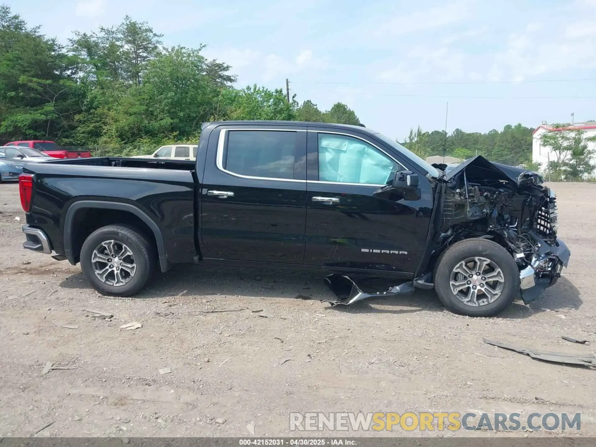 13 Photograph of a damaged car 1GTPHDED8SZ131752 GMC SIERRA 1500 2025