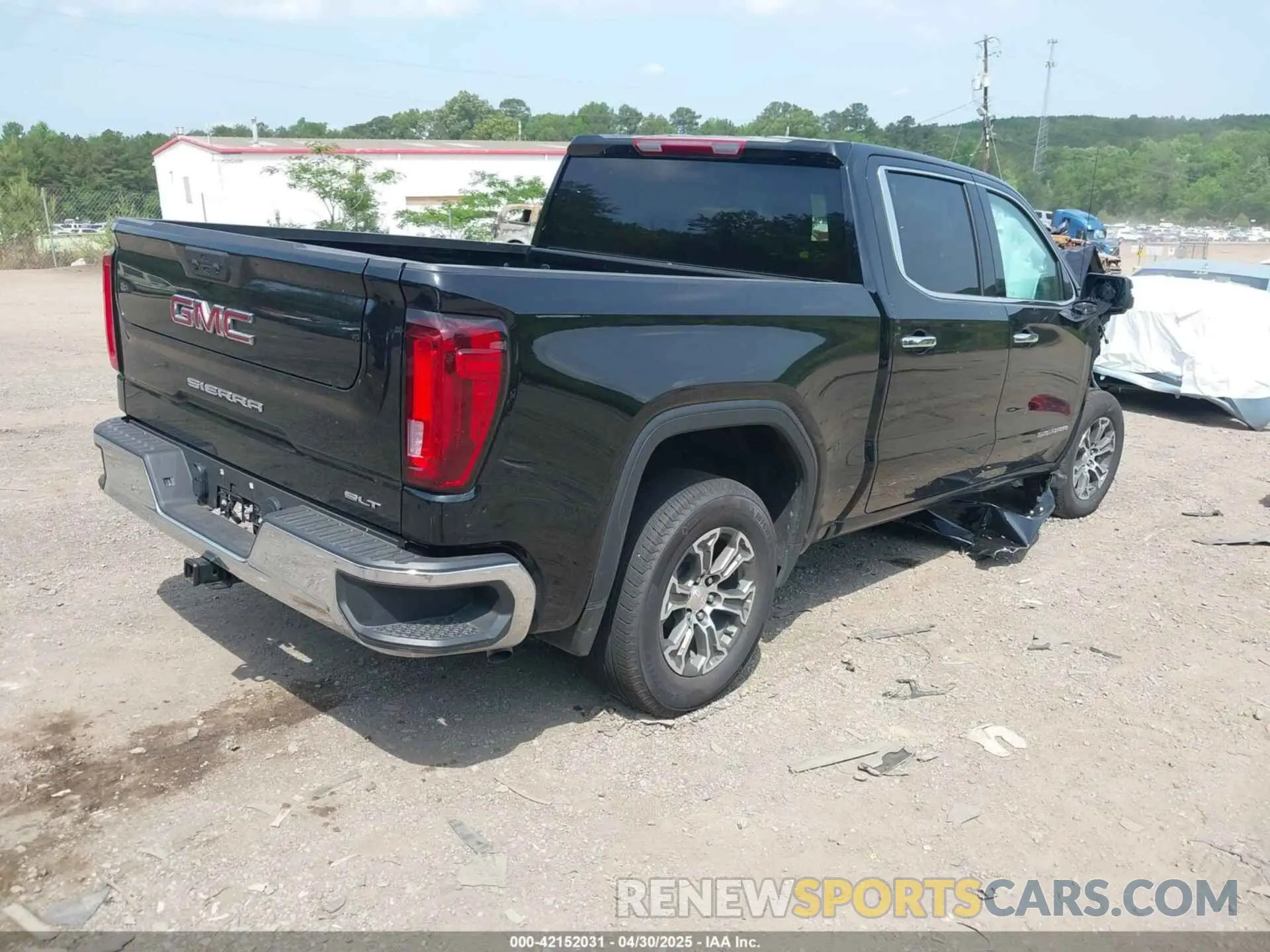 4 Photograph of a damaged car 1GTPHDED8SZ131752 GMC SIERRA 1500 2025