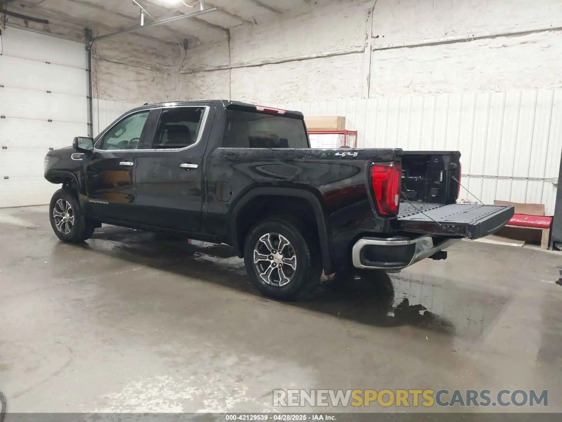 3 Photograph of a damaged car 1GTUUDED4SZ229997 GMC SIERRA 1500 2025