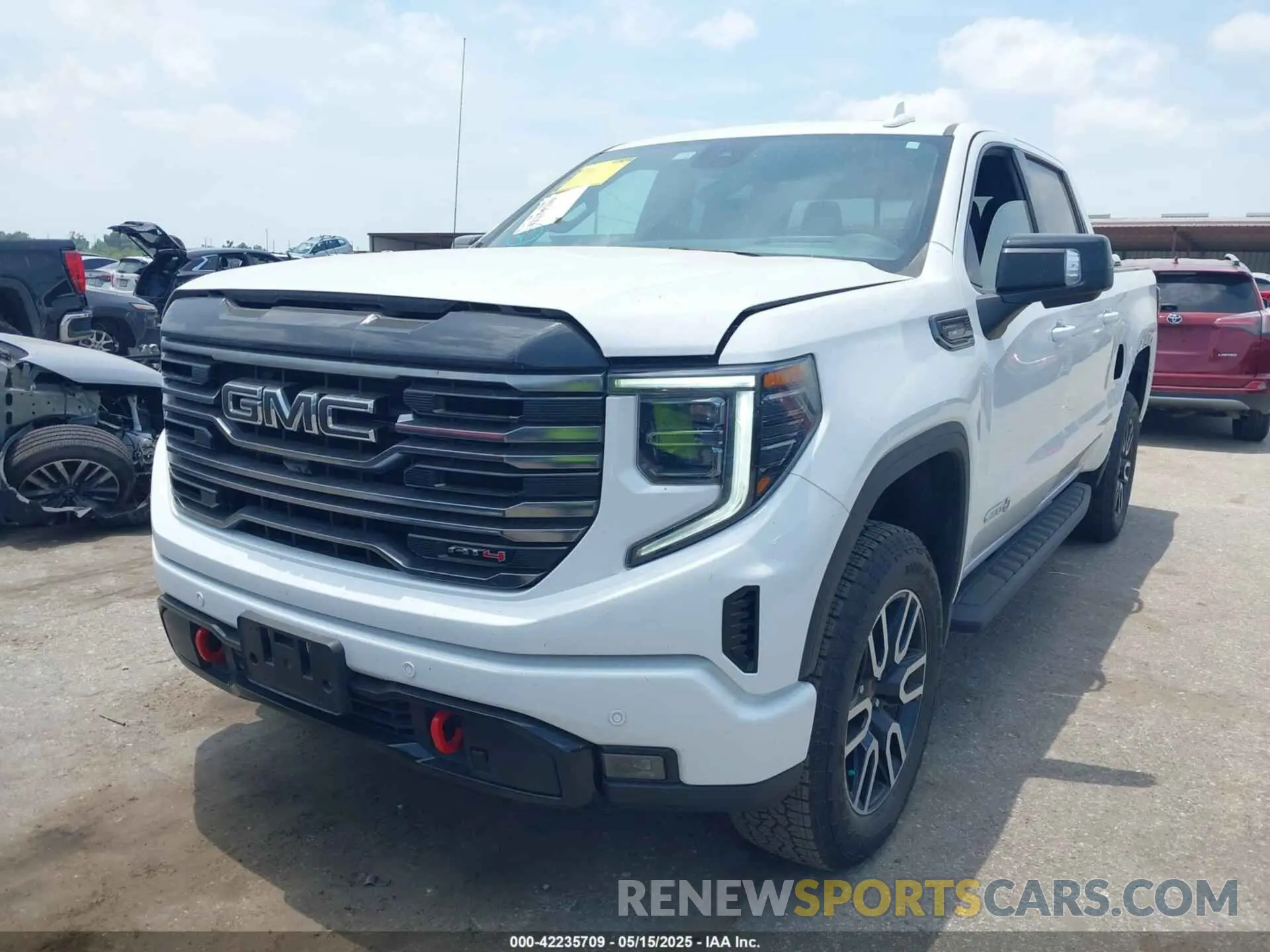 2 Photograph of a damaged car 1GTUUEE82SZ160087 GMC SIERRA 1500 2025