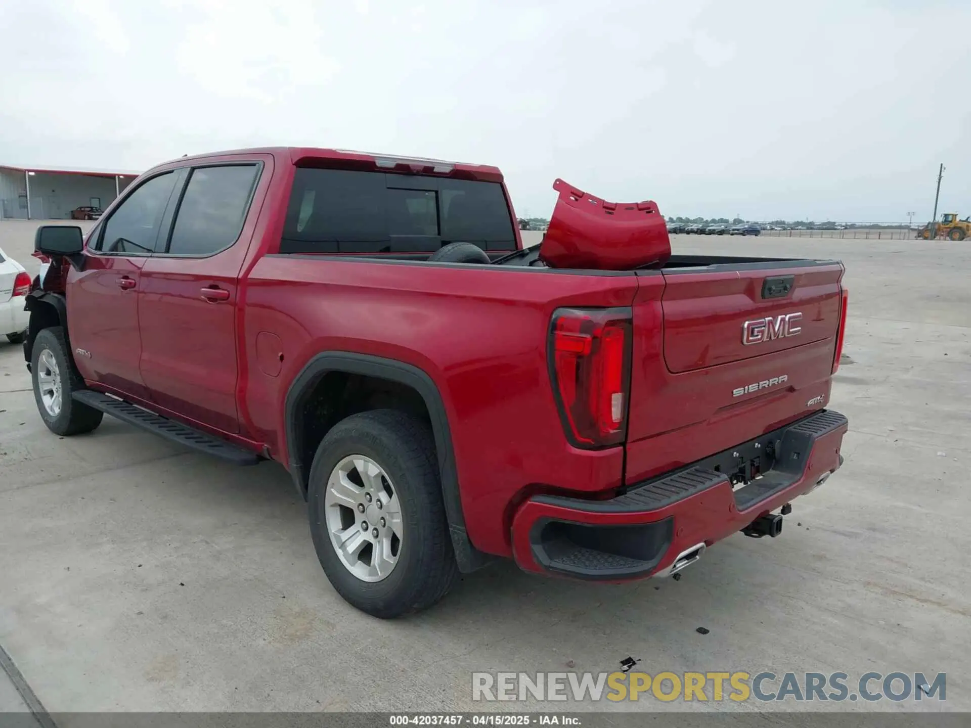 3 Photograph of a damaged car 1GTUUEEL6SZ126769 GMC SIERRA 1500 2025