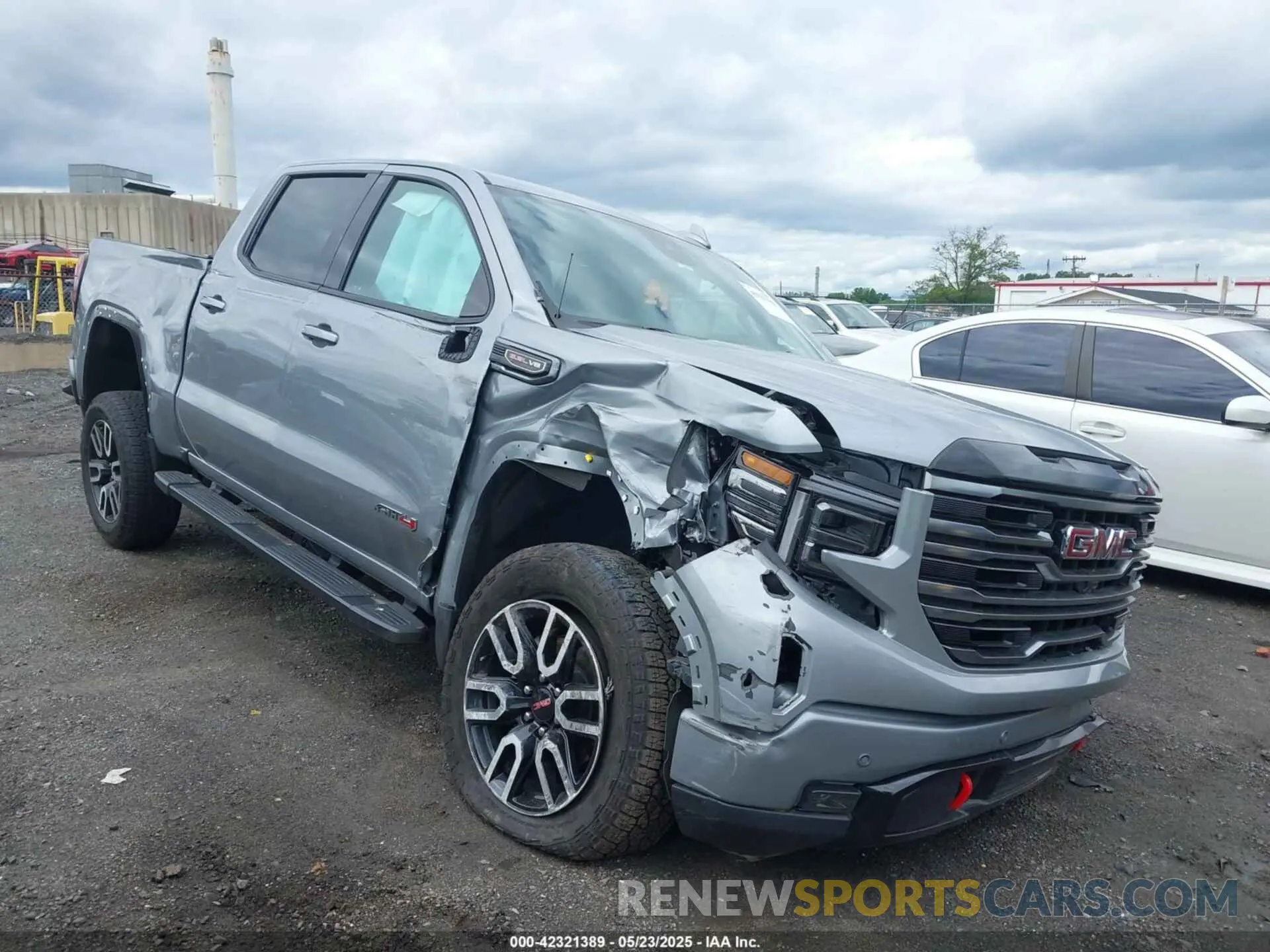1 Photograph of a damaged car 1GTUUEELXSZ185307 GMC SIERRA 1500 2025