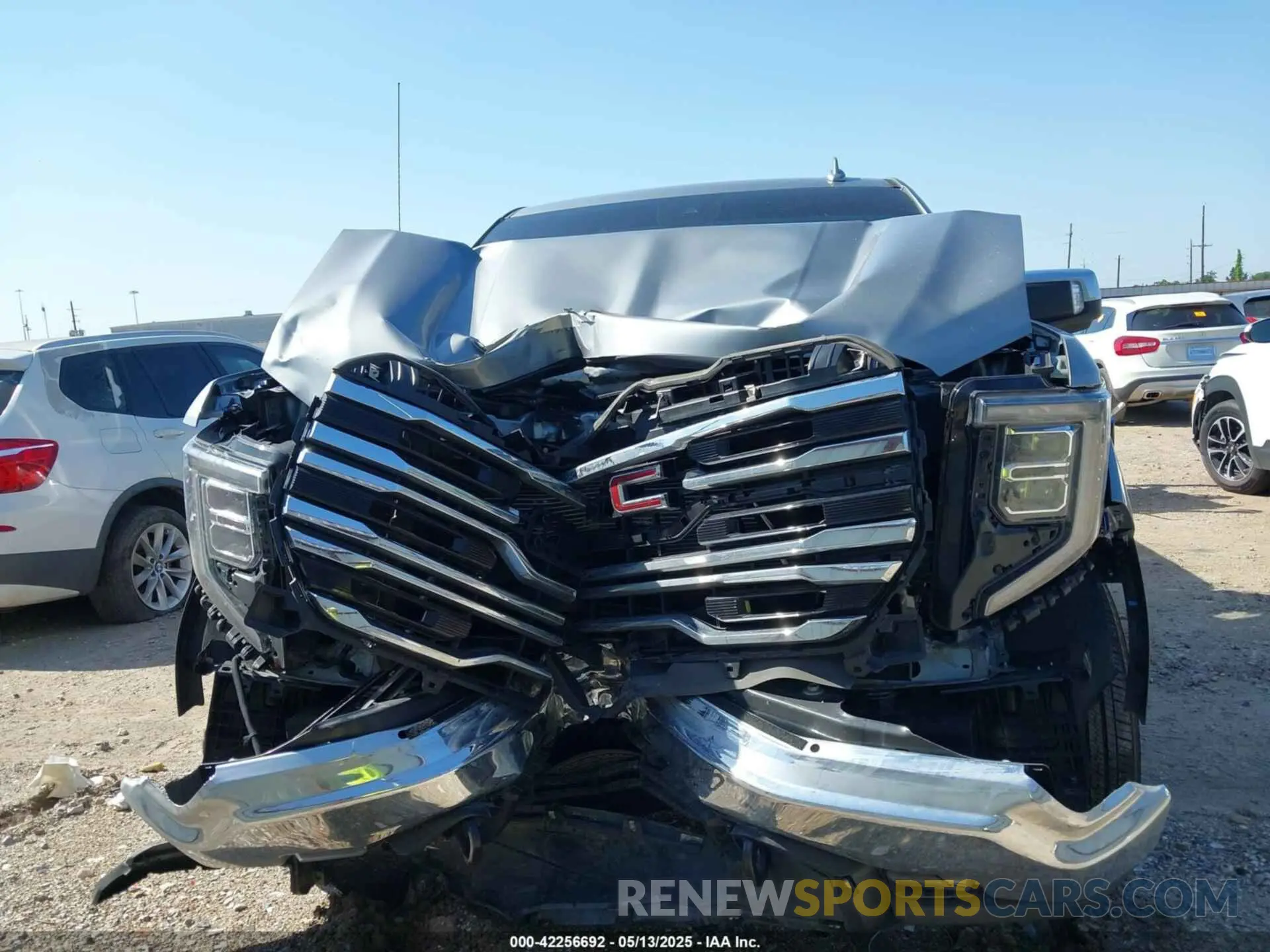 12 Photograph of a damaged car 3GTPHDED0SG125105 GMC SIERRA 1500 2025
