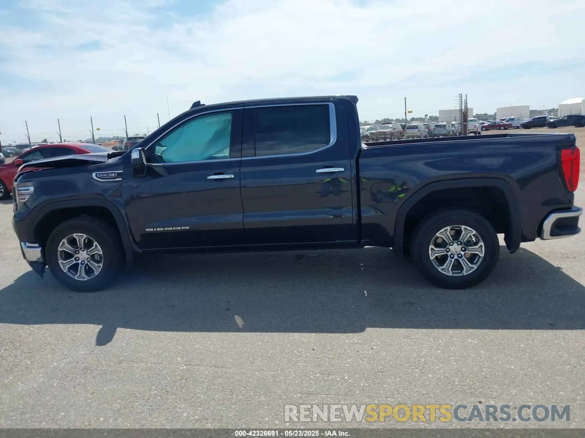 14 Photograph of a damaged car 3GTPHDED7SG246052 GMC SIERRA 1500 2025