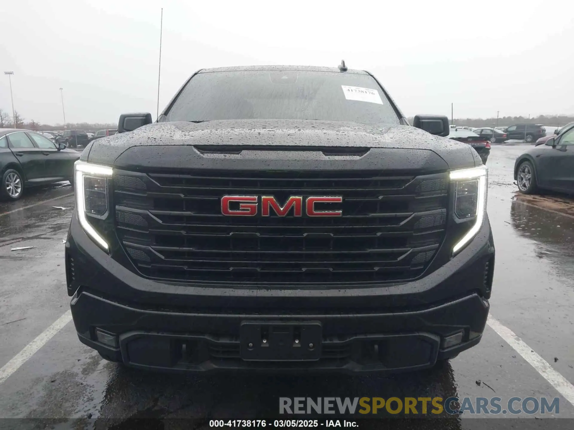 11 Photograph of a damaged car 3GTPUJEK7SG134098 GMC SIERRA 1500 2025