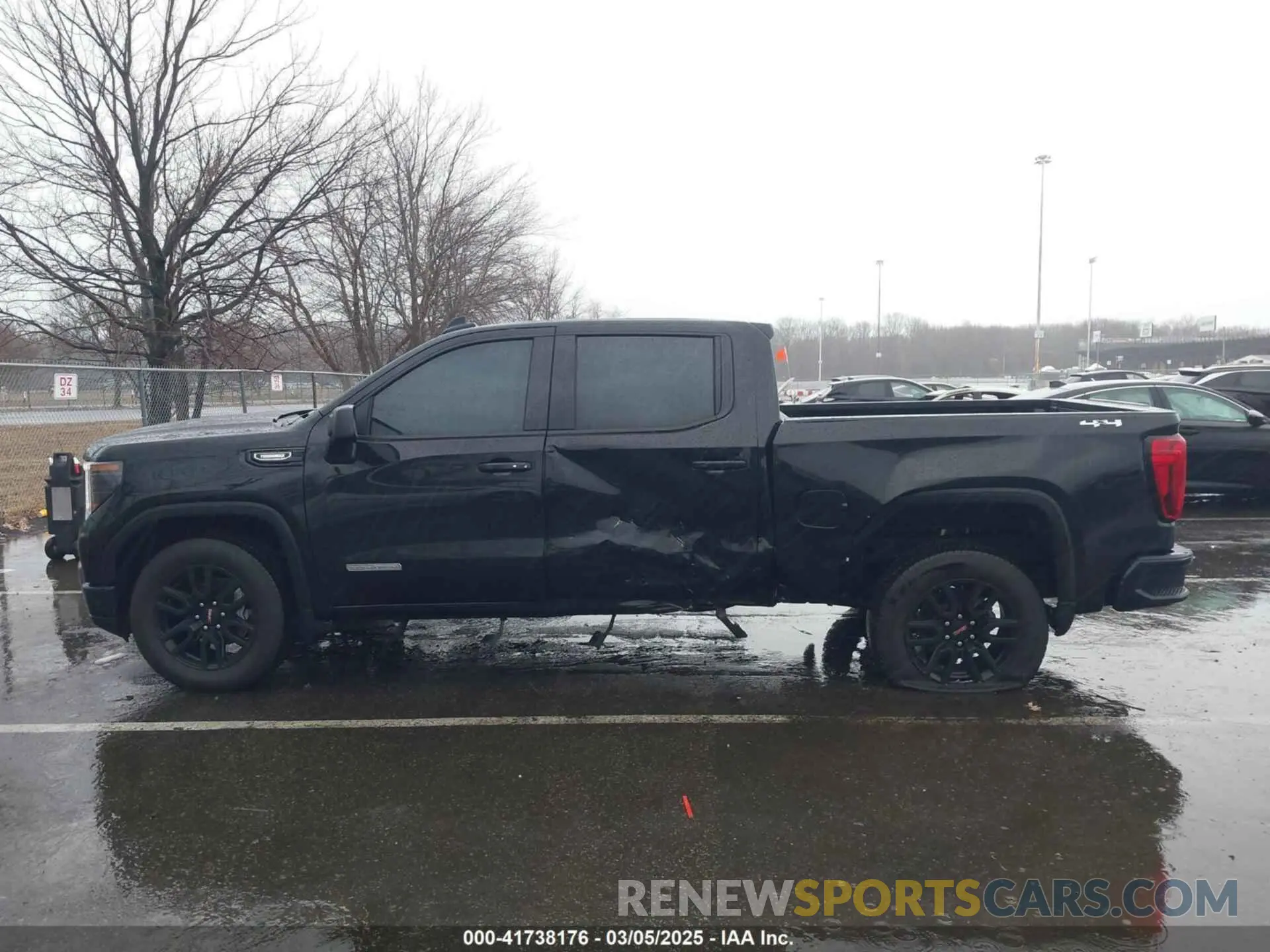 13 Photograph of a damaged car 3GTPUJEK7SG134098 GMC SIERRA 1500 2025