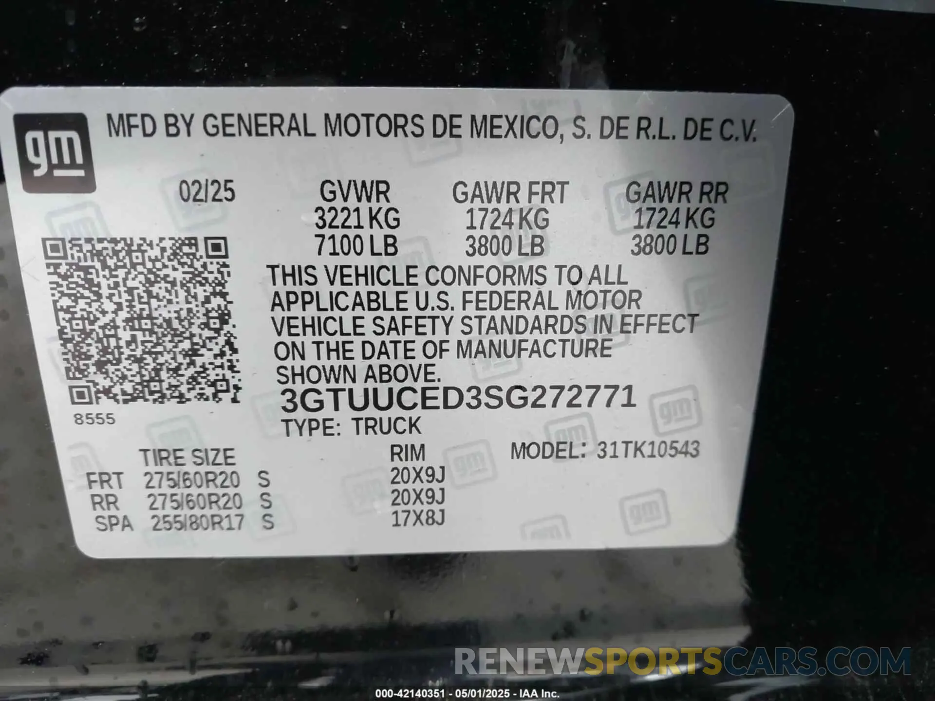 9 Photograph of a damaged car 3GTUUCED3SG272771 GMC SIERRA 1500 2025