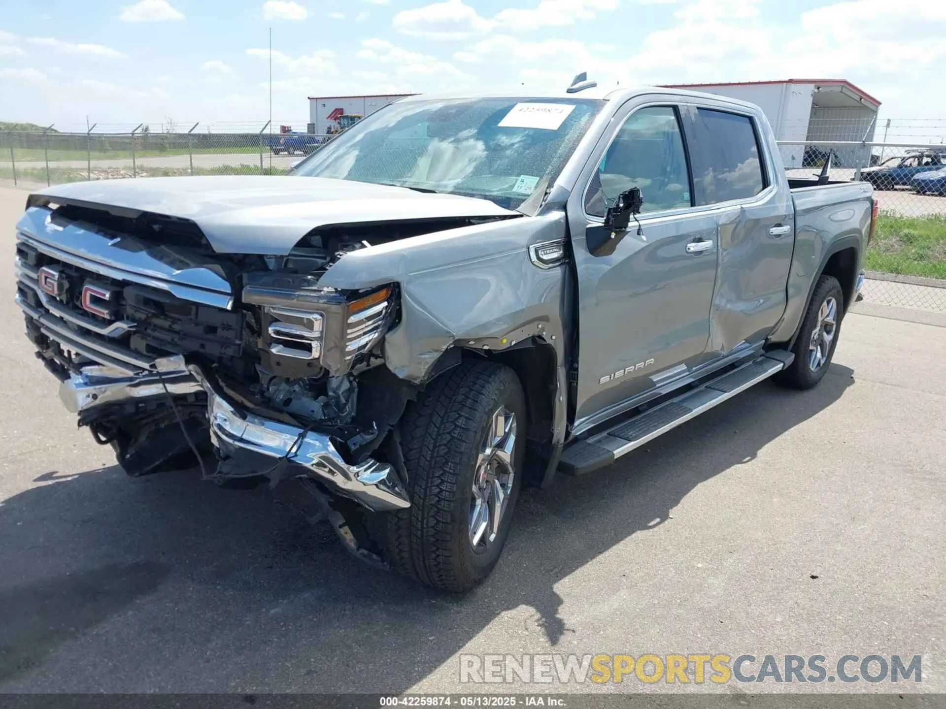 2 Photograph of a damaged car 3GTUUDEDXSG173161 GMC SIERRA 1500 2025