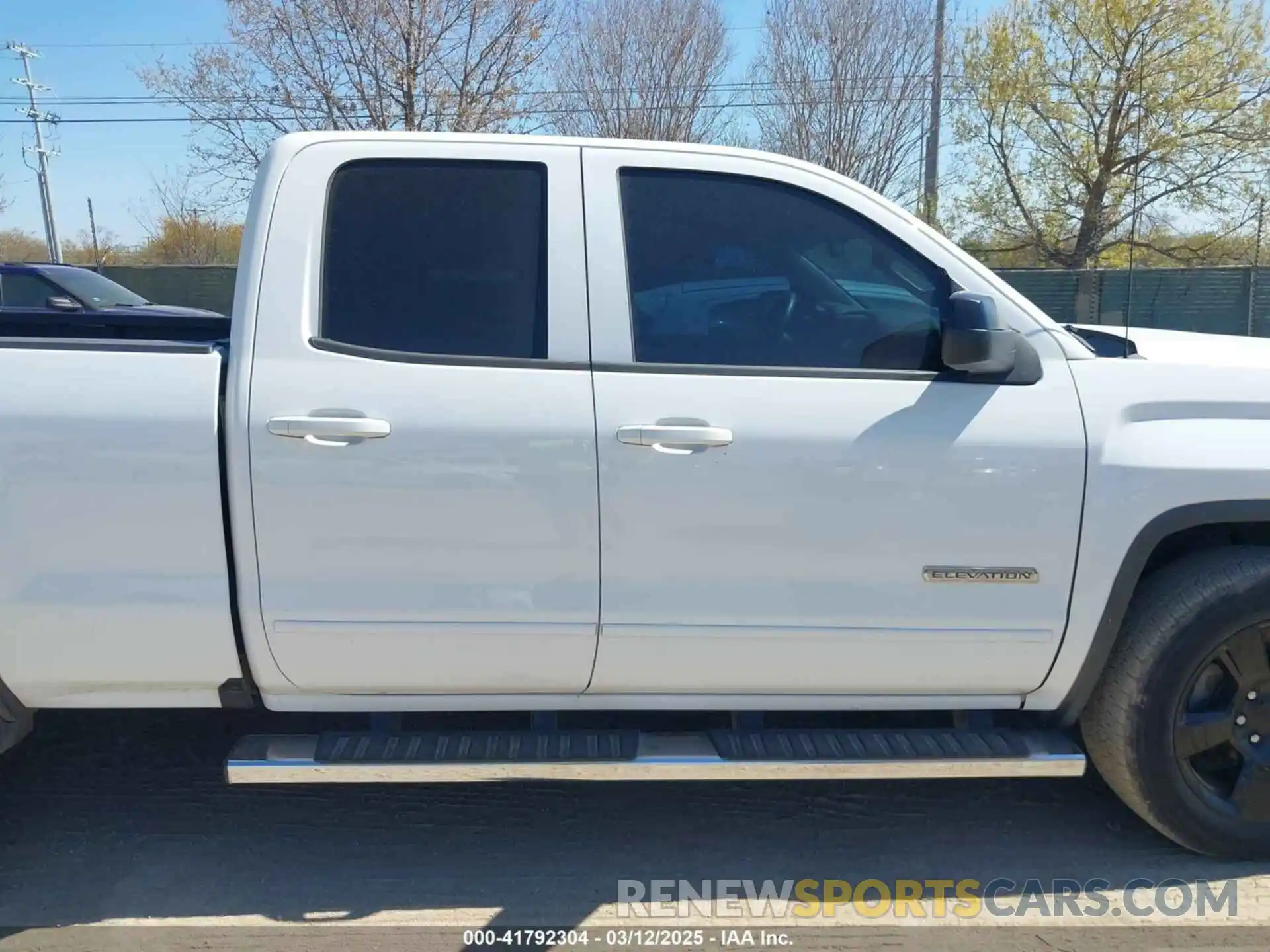 13 Photograph of a damaged car 2GTR1LEC0K1115682 GMC SIERRA 1500 LIMITED 2019