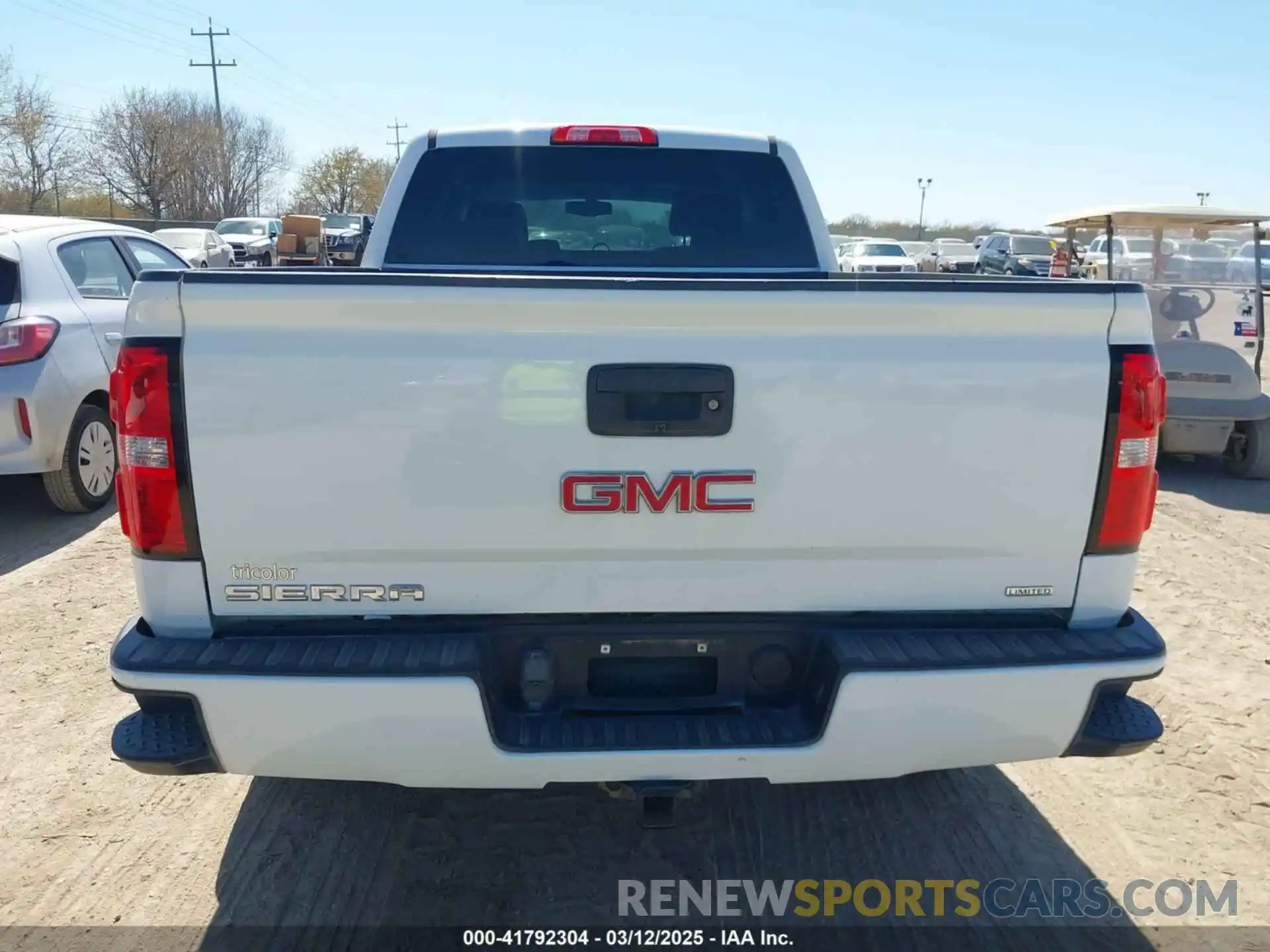 16 Photograph of a damaged car 2GTR1LEC0K1115682 GMC SIERRA 1500 LIMITED 2019