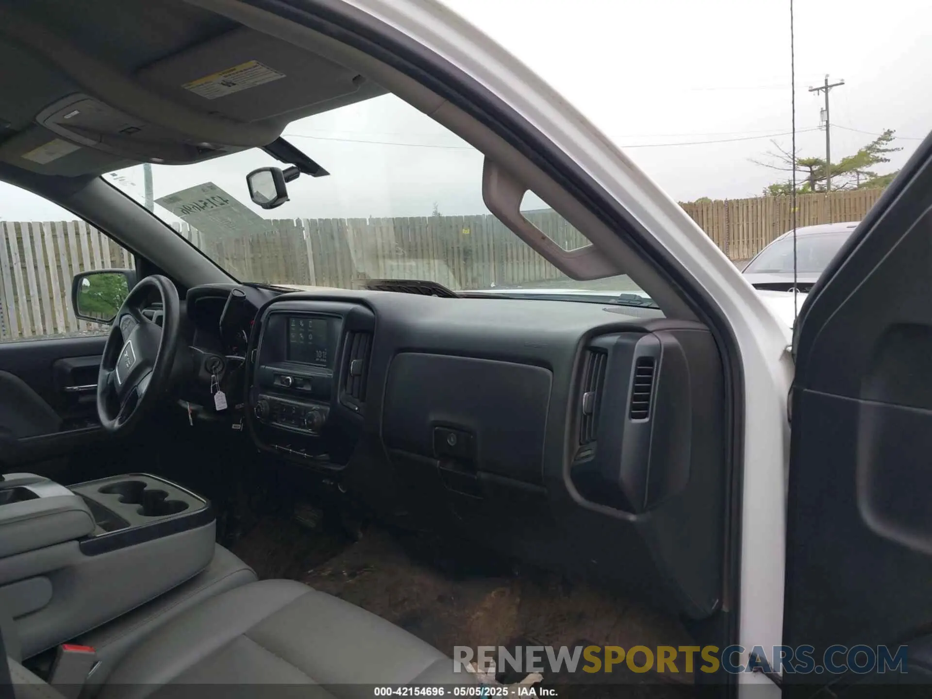 5 Photograph of a damaged car 2GTR1LEC4K1219978 GMC SIERRA 1500 LIMITED 2019
