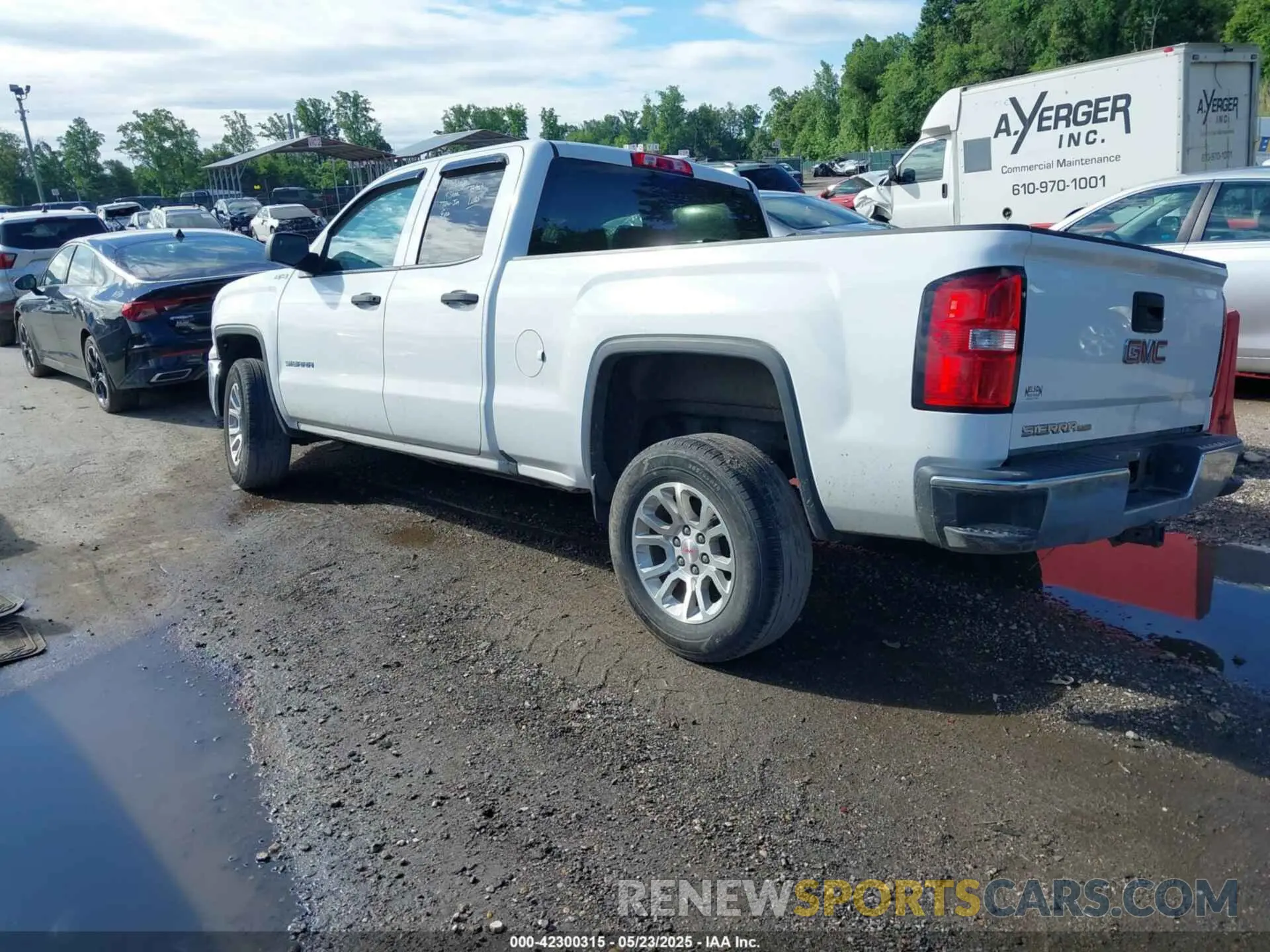 3 Photograph of a damaged car 2GTV2LEC1K1223241 GMC SIERRA 1500 LIMITED 2019