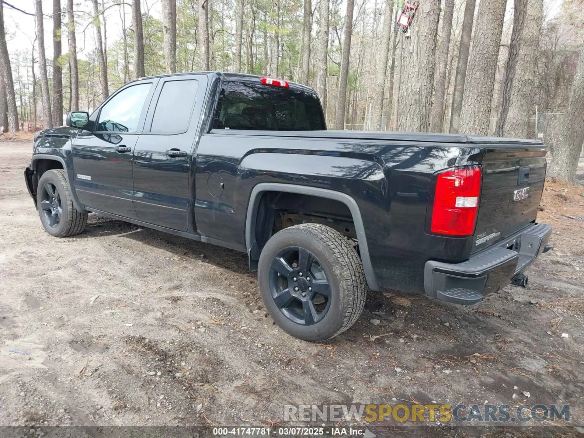 3 Photograph of a damaged car 2GTV2LEC2K1241991 GMC SIERRA 1500 LIMITED 2019