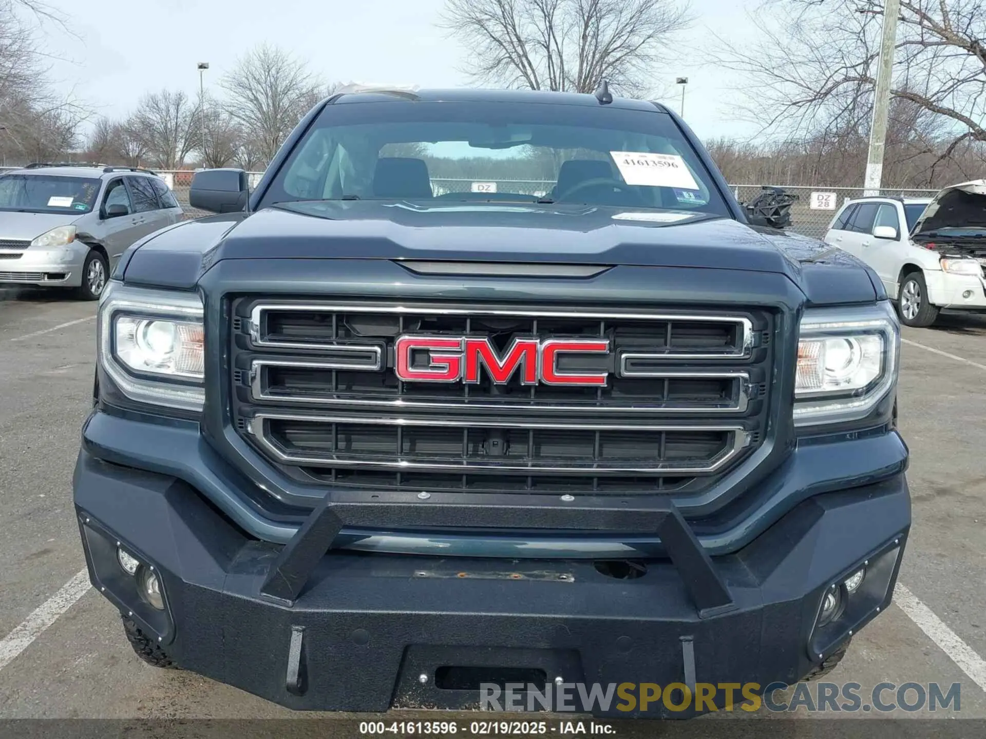 12 Photograph of a damaged car 2GTV2LEC8K1156749 GMC SIERRA 1500 LIMITED 2019
