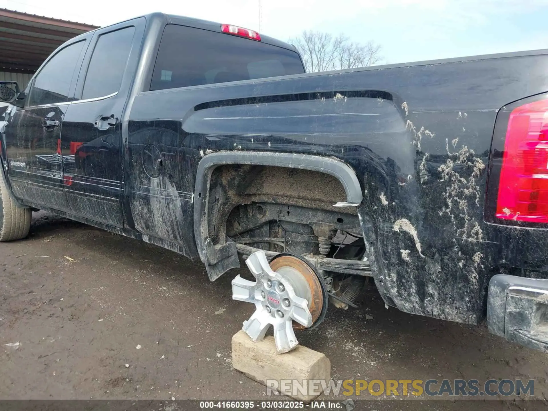 17 Photograph of a damaged car 2GTV2MEC2K1131321 GMC SIERRA 1500 LIMITED 2019