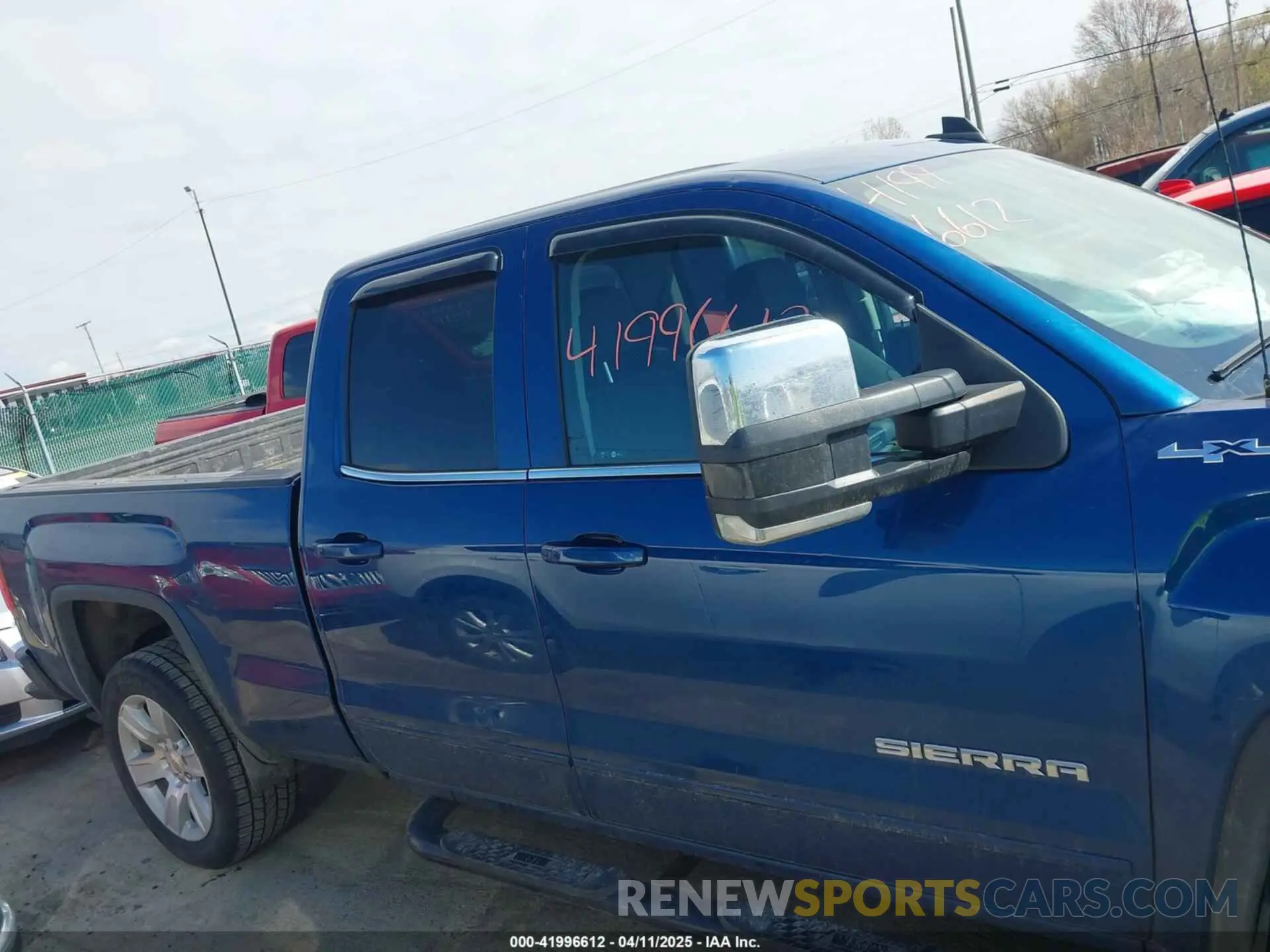 14 Photograph of a damaged car 2GTV2MEC5K1102900 GMC SIERRA 1500 LIMITED 2019