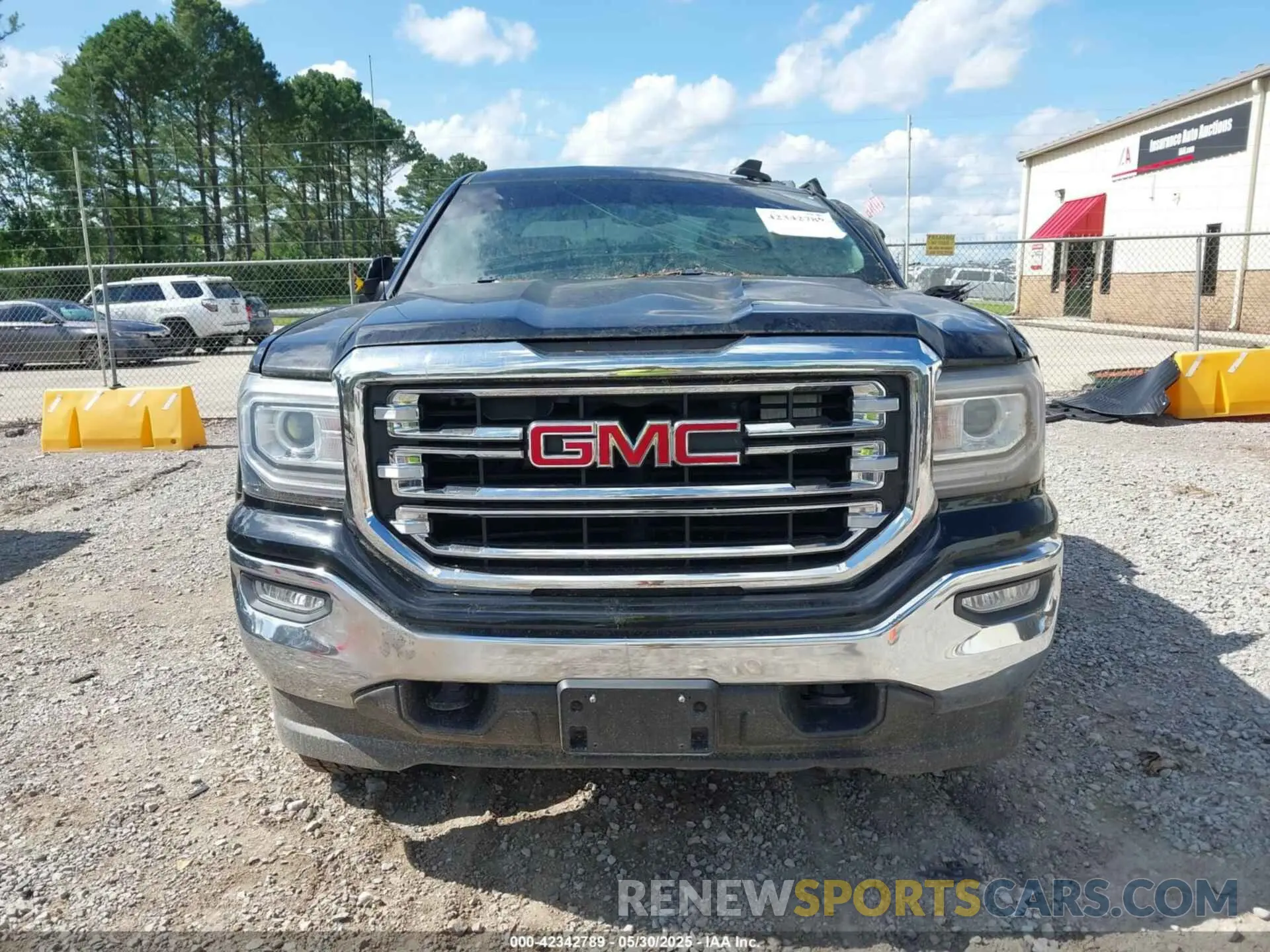 12 Photograph of a damaged car 2GTV2MEC5K1138134 GMC SIERRA 1500 LIMITED 2019