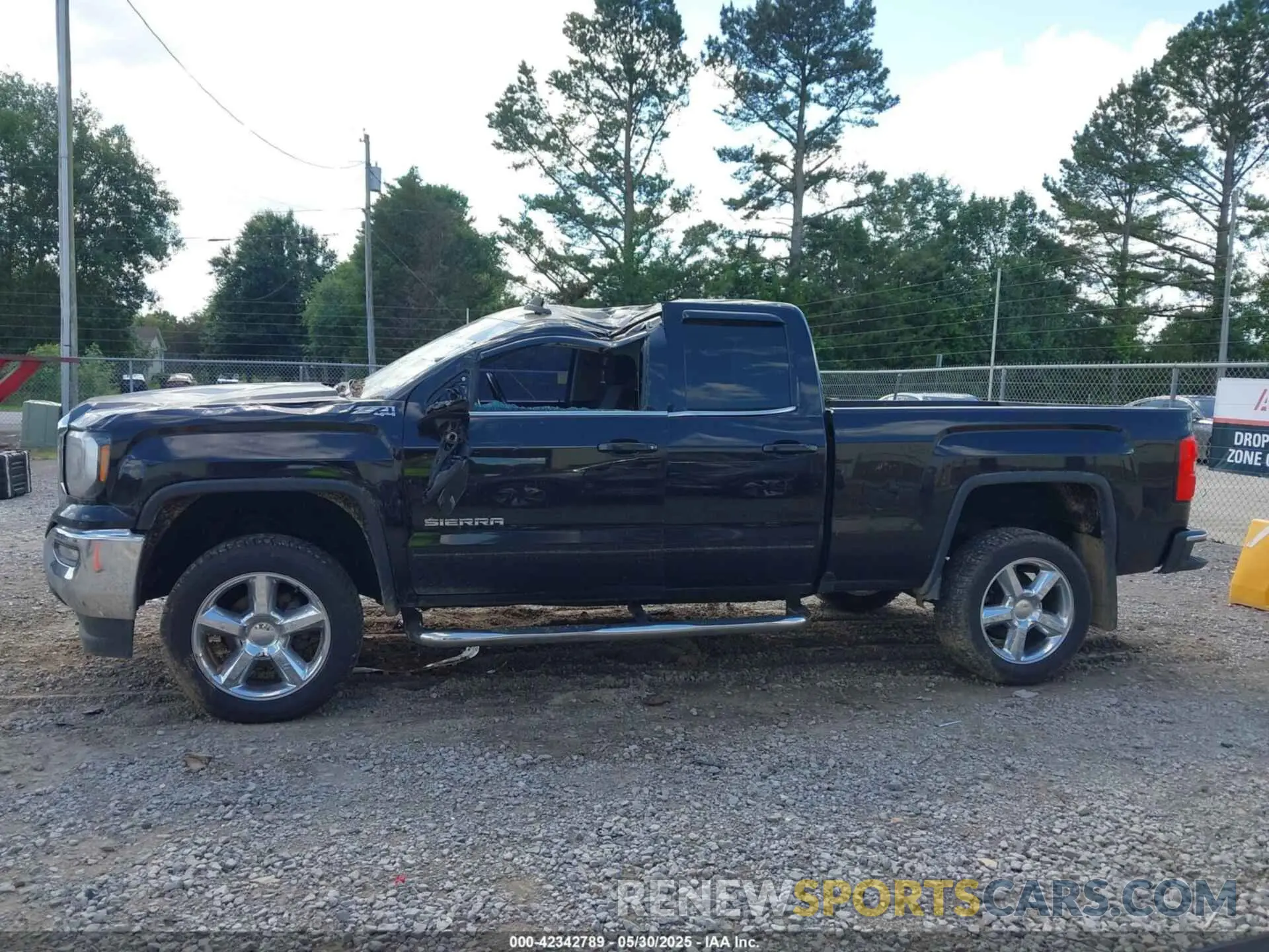 14 Photograph of a damaged car 2GTV2MEC5K1138134 GMC SIERRA 1500 LIMITED 2019