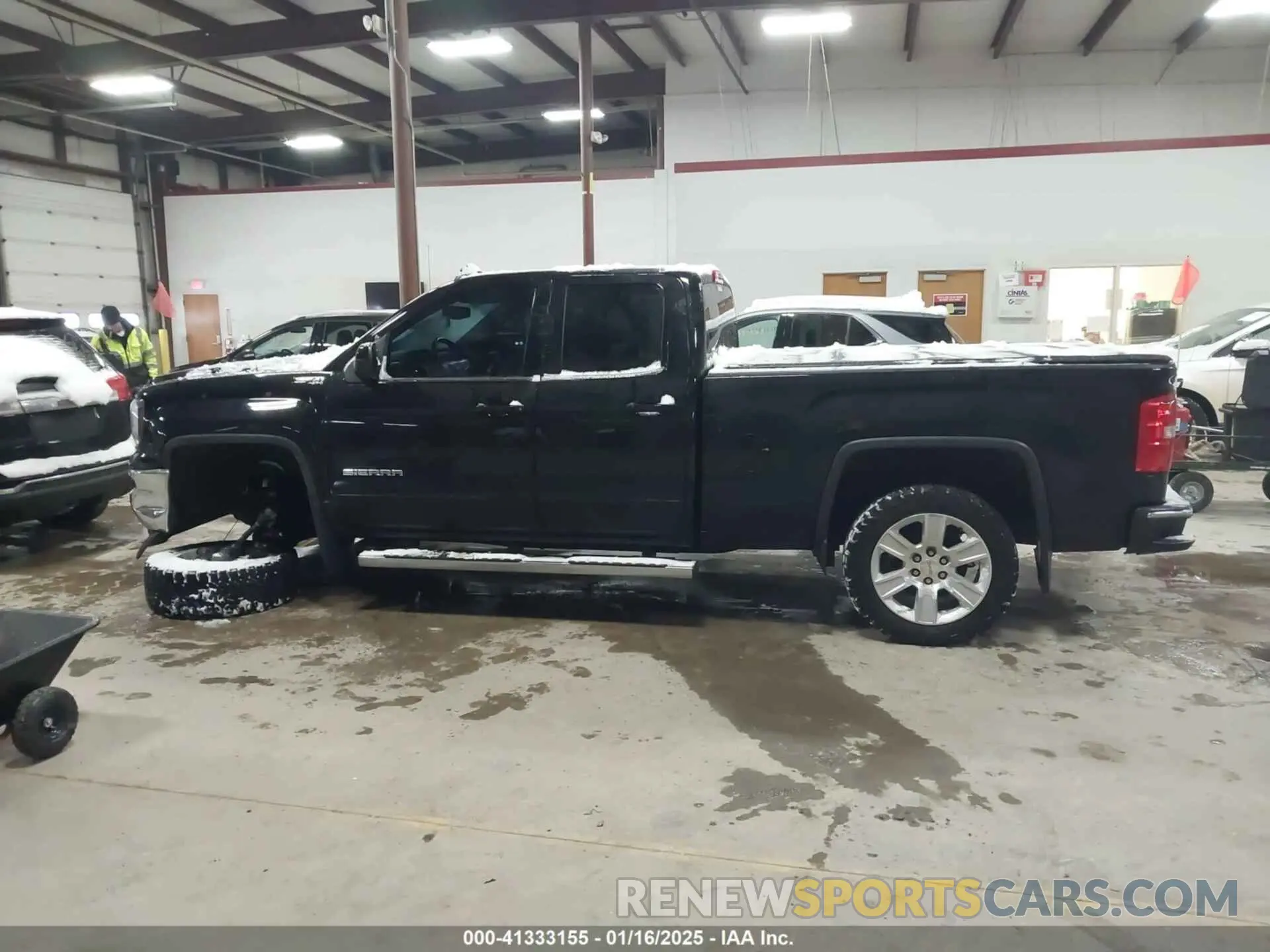 14 Photograph of a damaged car 2GTV2MEC6K1126798 GMC SIERRA 1500 LIMITED 2019