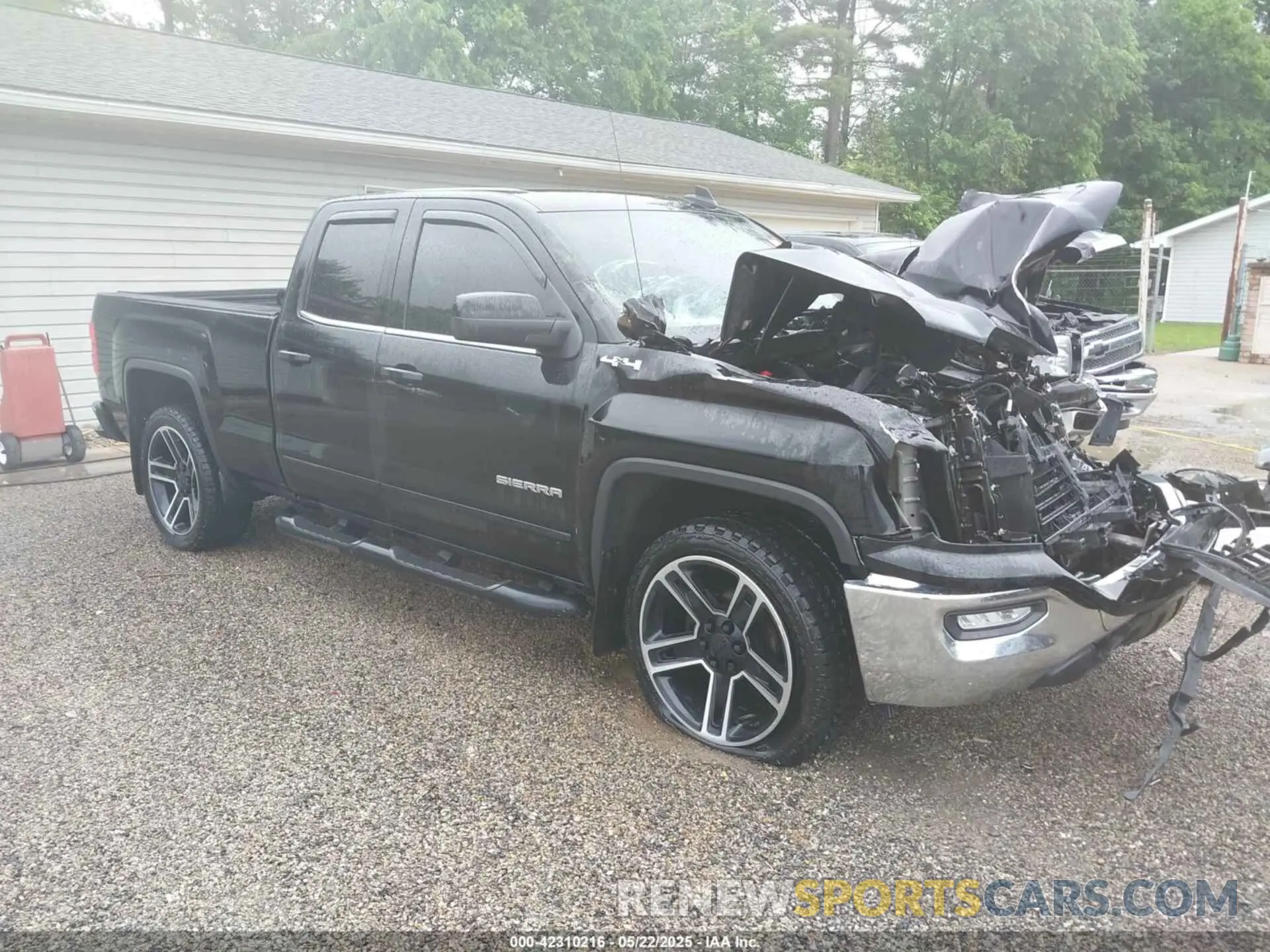 1 Photograph of a damaged car 2GTV2MEC8K1187571 GMC SIERRA 1500 LIMITED 2019