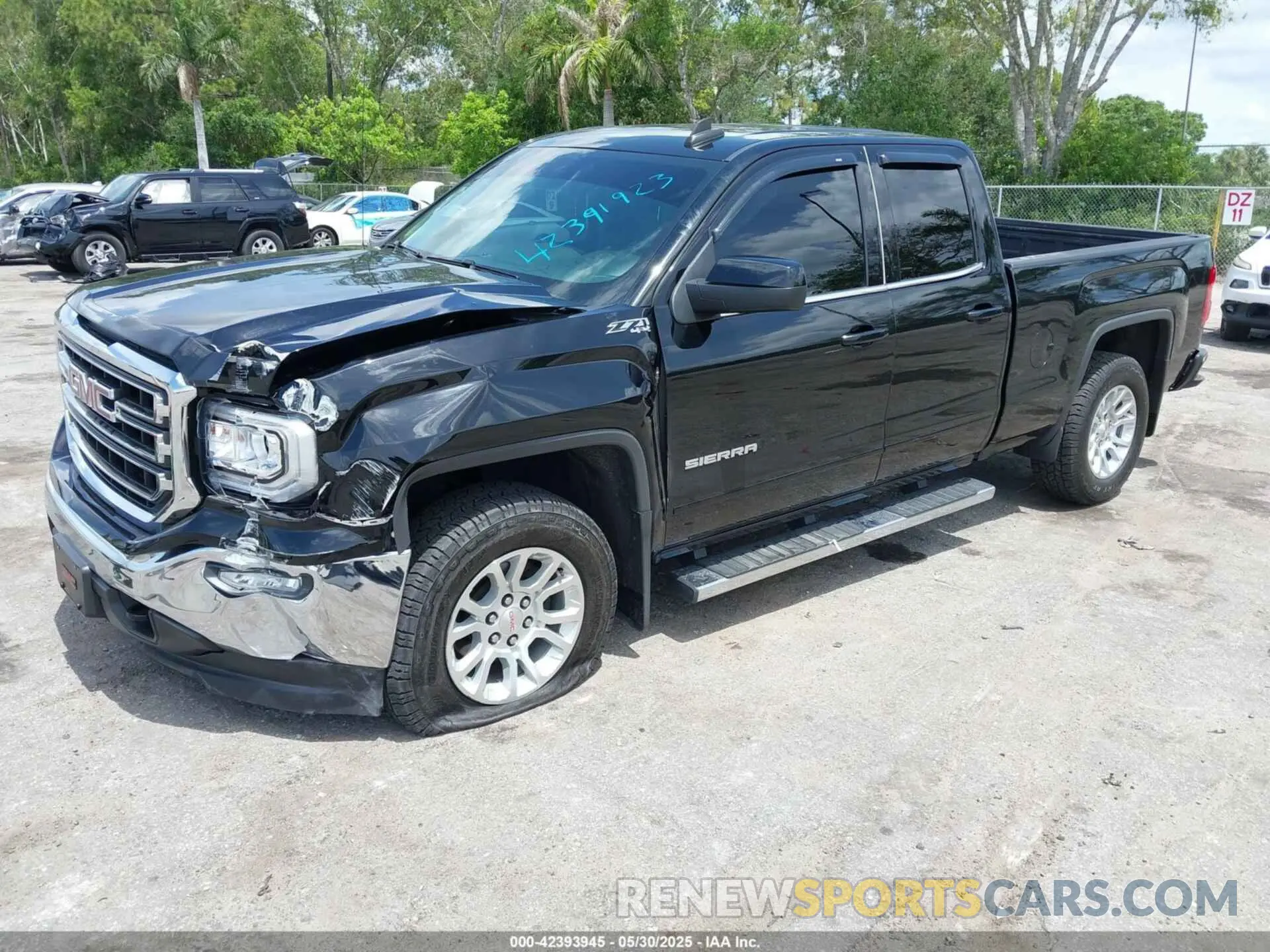 2 Photograph of a damaged car 2GTV2MEC8K1239457 GMC SIERRA 1500 LIMITED 2019