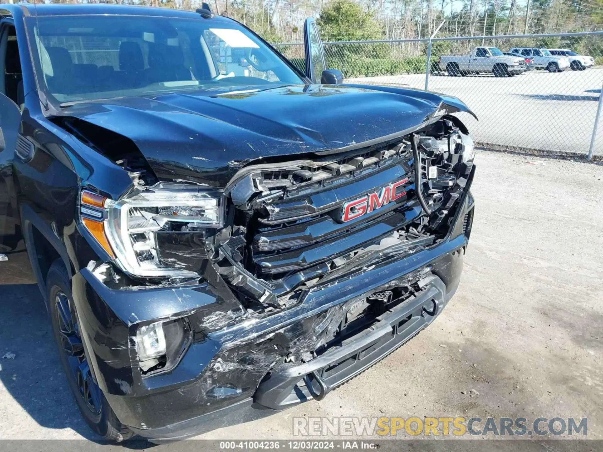 6 Photograph of a damaged car 1GTR8CEK5NZ227330 GMC SIERRA 1500 LIMITED 2022