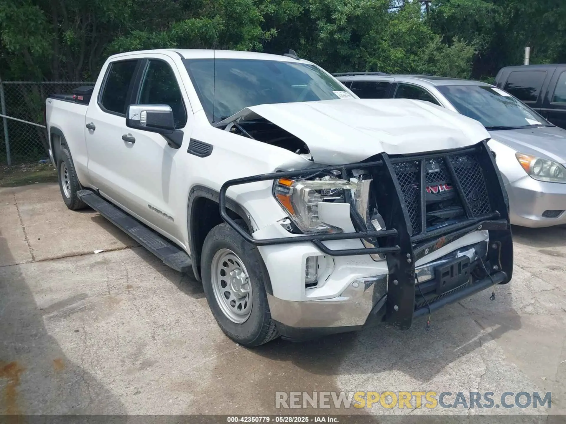 1 Photograph of a damaged car 1GTU9AED1NZ155720 GMC SIERRA 1500 LIMITED 2022