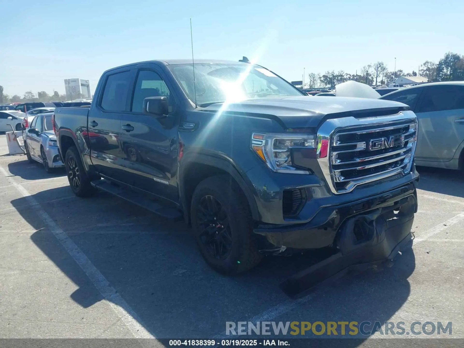 1 Photograph of a damaged car 1GTU9CED8NZ180495 GMC SIERRA 1500 LIMITED 2022