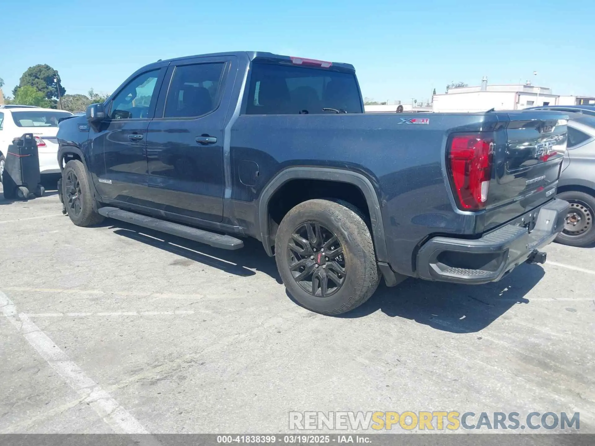3 Photograph of a damaged car 1GTU9CED8NZ180495 GMC SIERRA 1500 LIMITED 2022