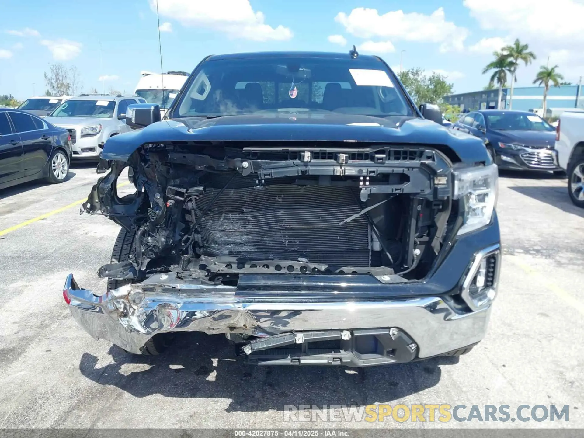 12 Photograph of a damaged car 3GTP8DED3NG125460 GMC SIERRA 1500 LIMITED 2022