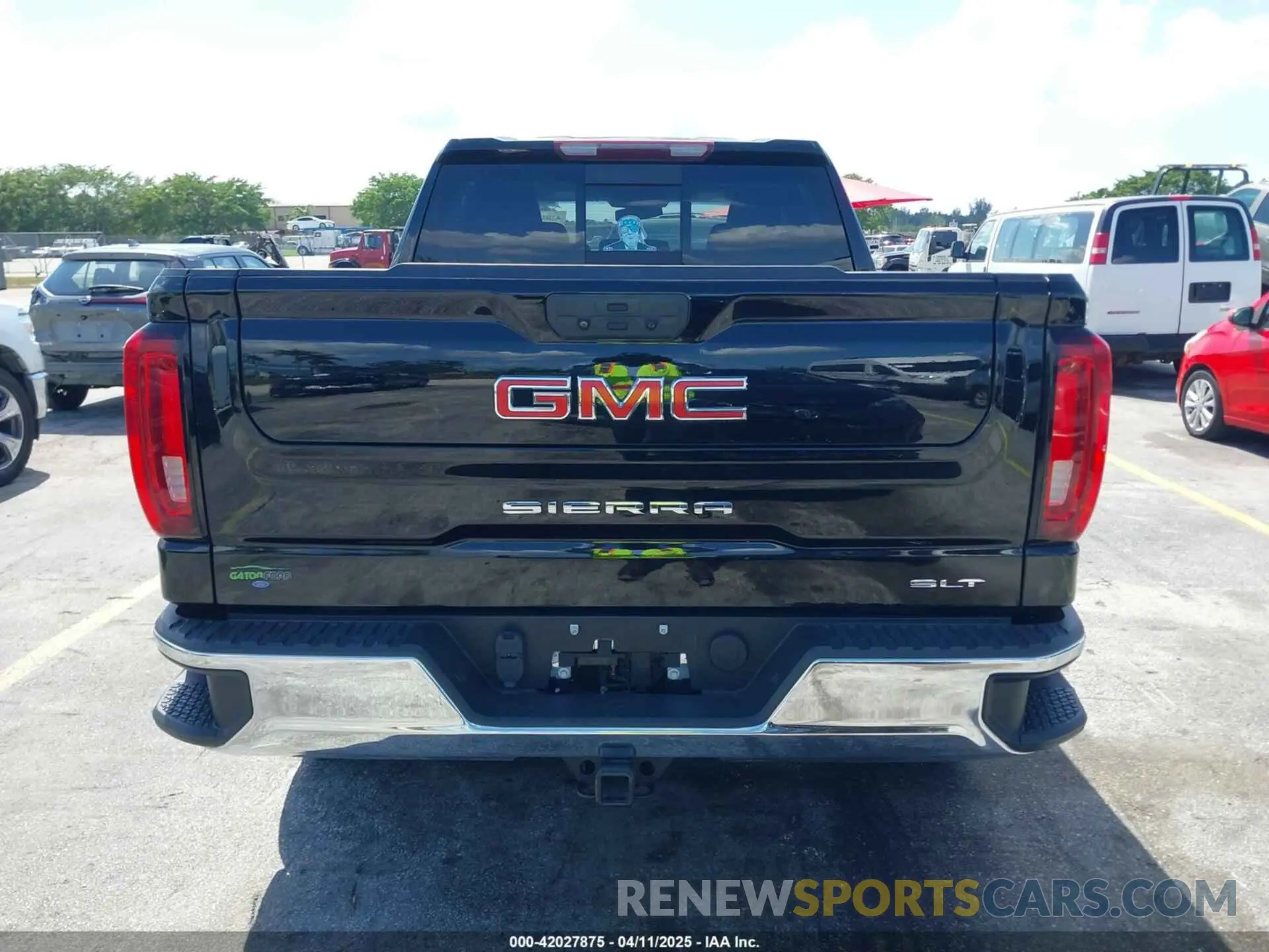 16 Photograph of a damaged car 3GTP8DED3NG125460 GMC SIERRA 1500 LIMITED 2022