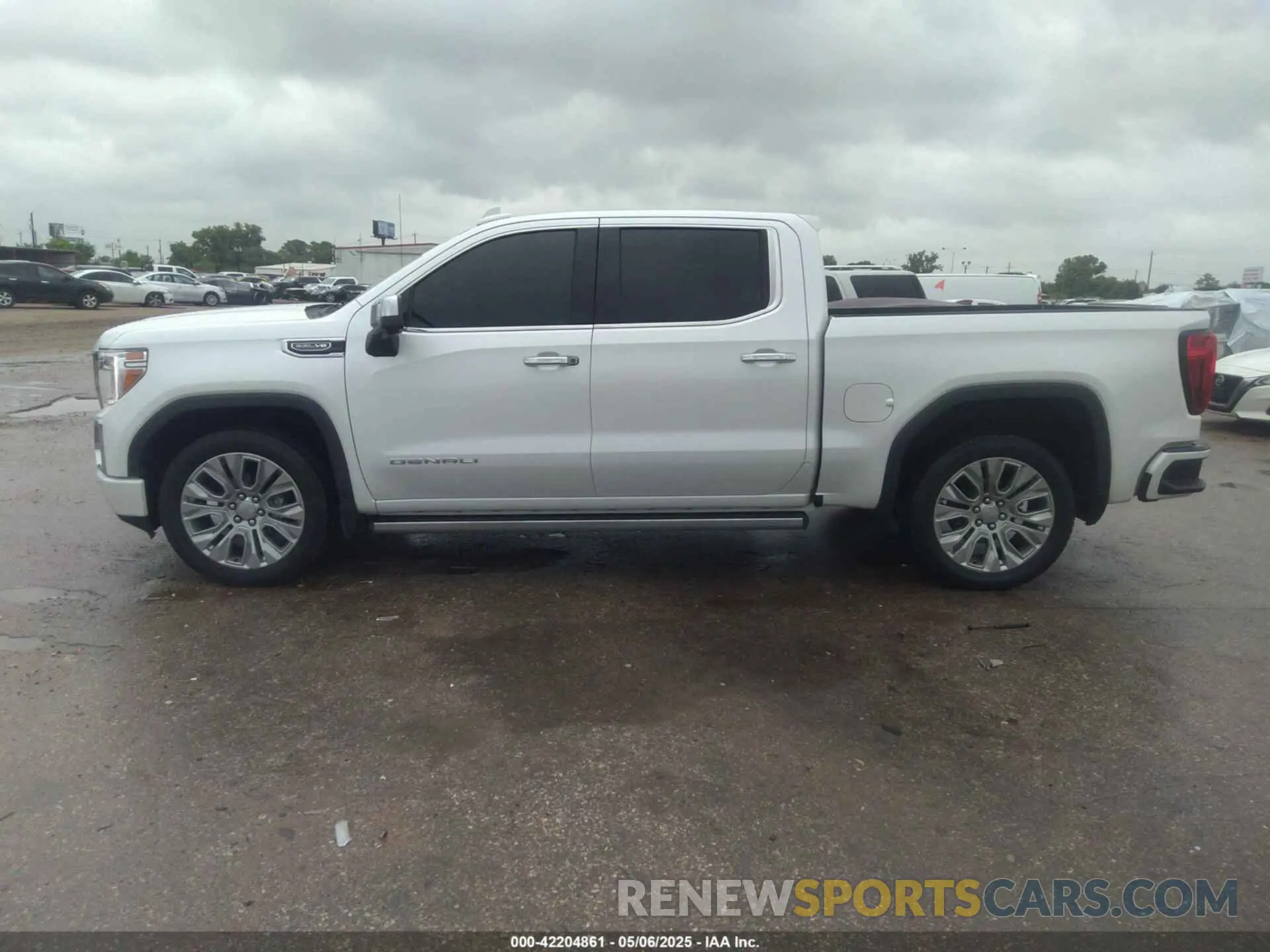 14 Photograph of a damaged car 3GTP8FED5NG185252 GMC SIERRA 1500 LIMITED 2022