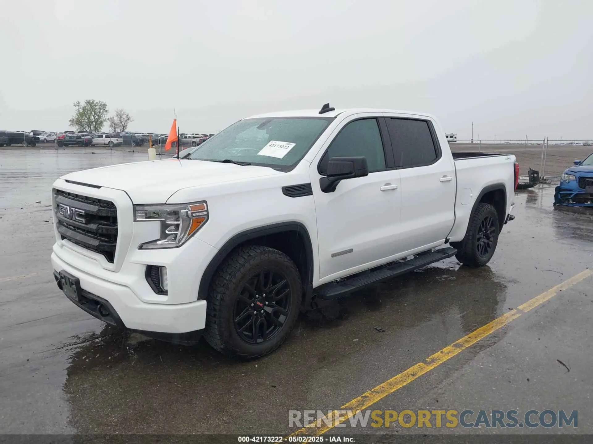 2 Photograph of a damaged car 3GTP9CEK9NG128465 GMC SIERRA 1500 LIMITED 2022
