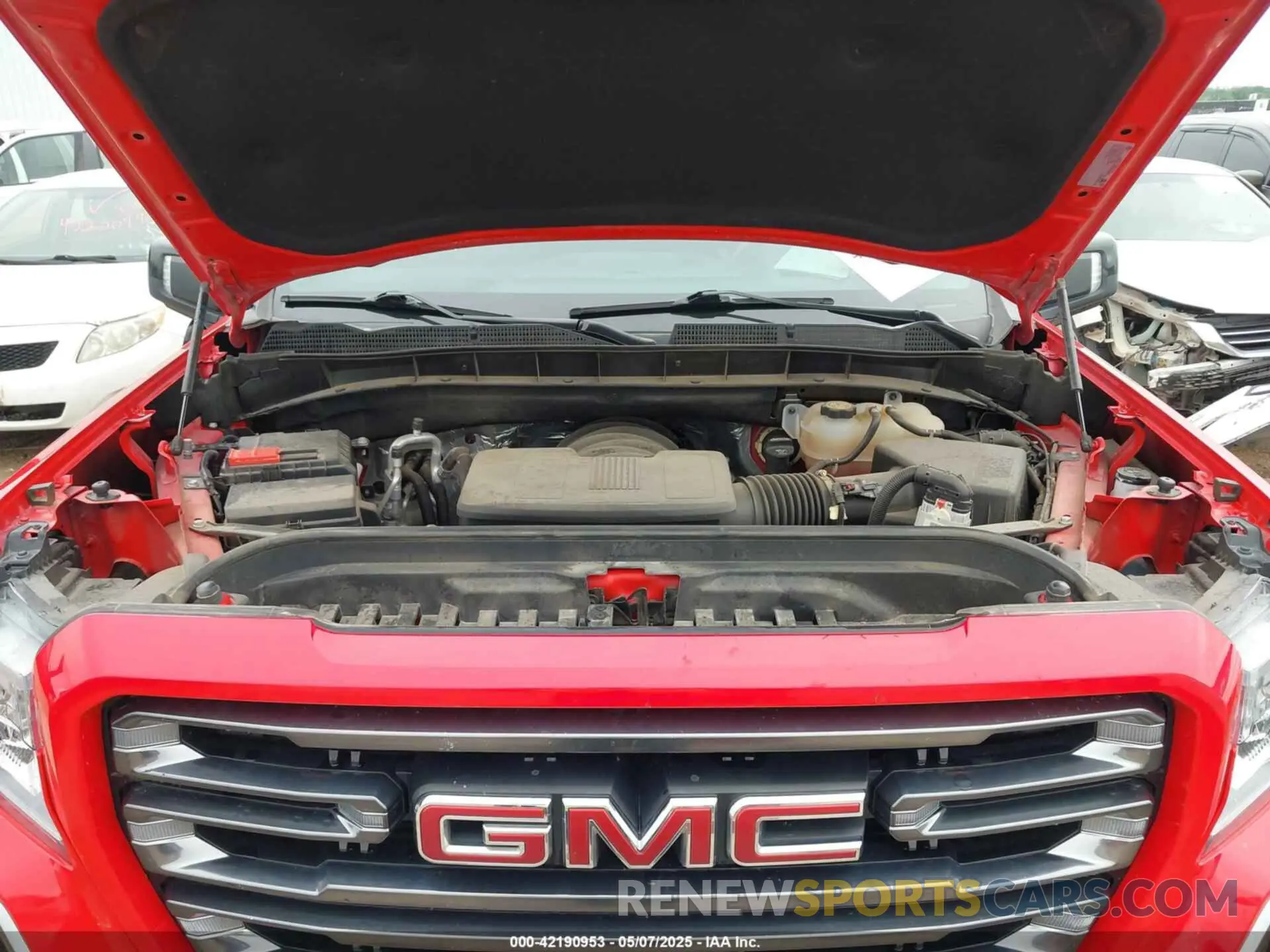 10 Photograph of a damaged car 3GTP9EEL9NG123934 GMC SIERRA 1500 LIMITED 2022