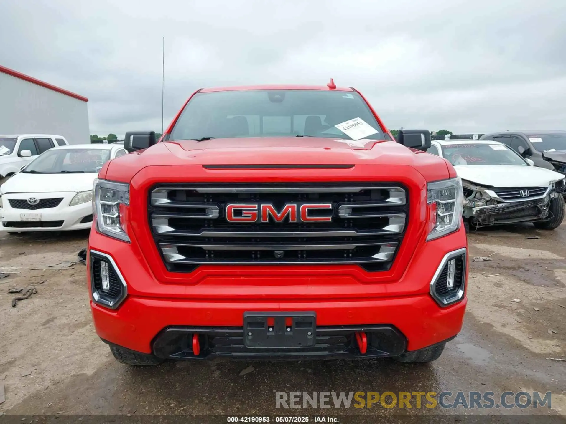 12 Photograph of a damaged car 3GTP9EEL9NG123934 GMC SIERRA 1500 LIMITED 2022
