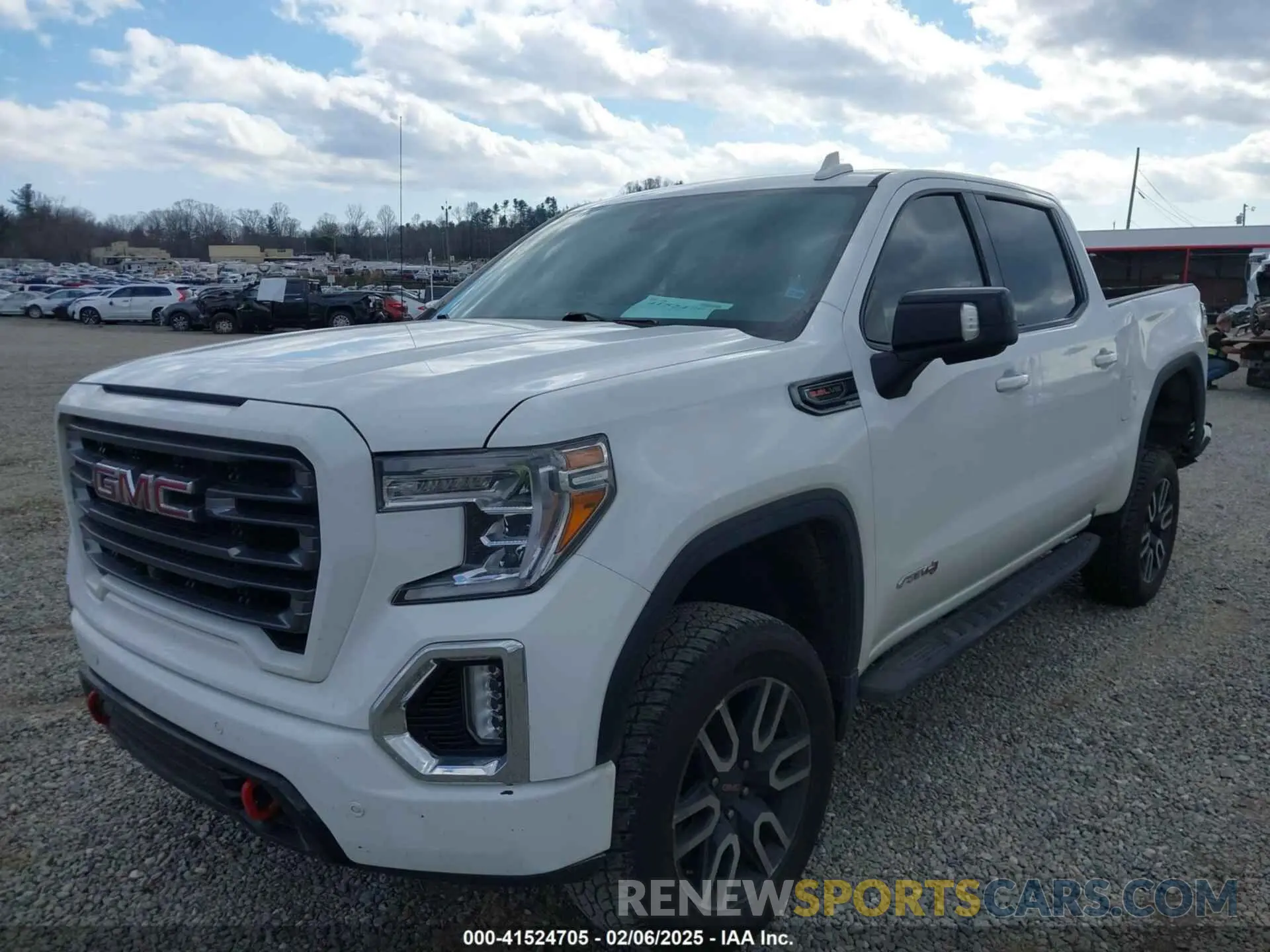 2 Photograph of a damaged car 3GTP9EELXNG117009 GMC SIERRA 1500 LIMITED 2022