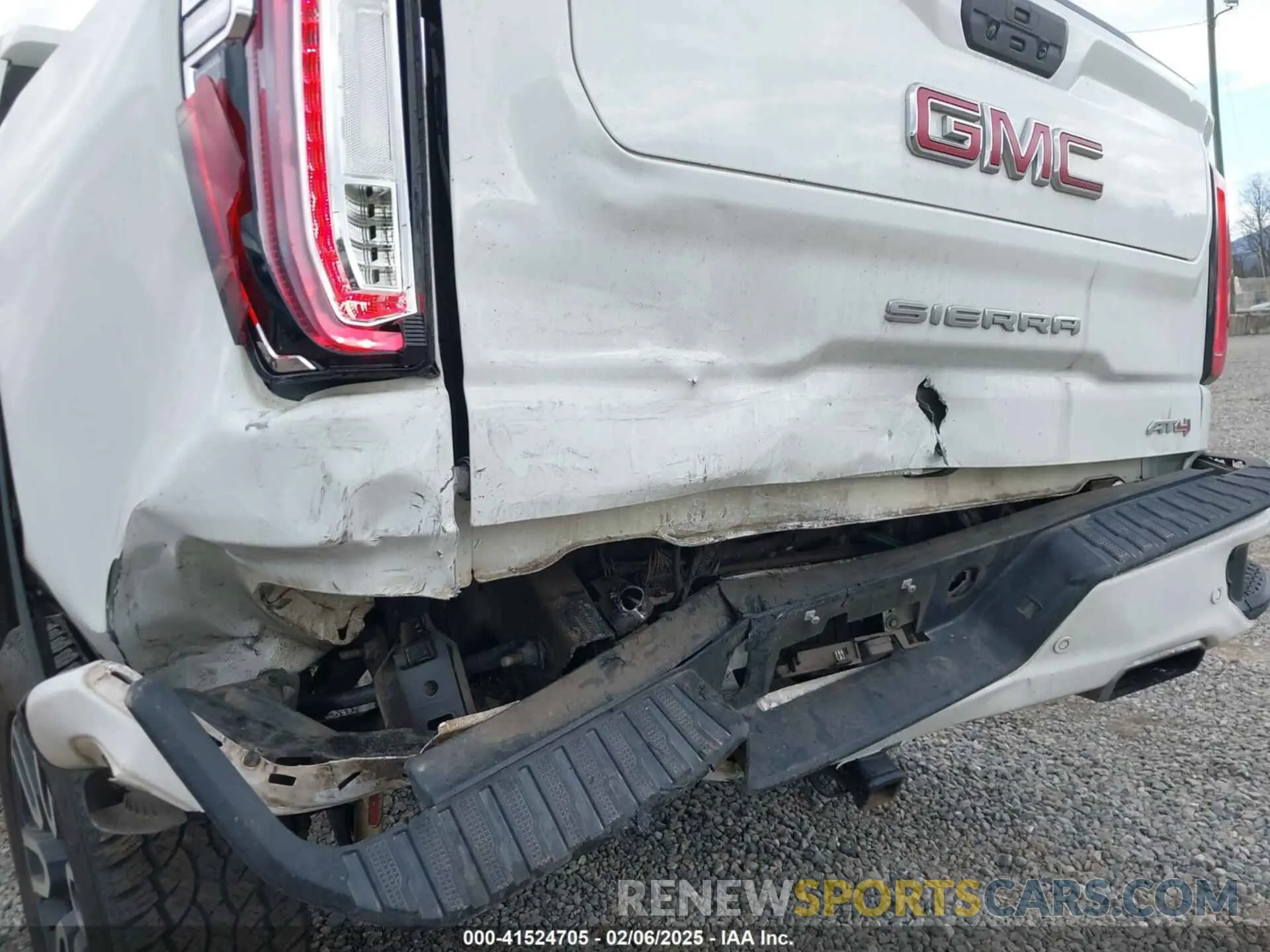 6 Photograph of a damaged car 3GTP9EELXNG117009 GMC SIERRA 1500 LIMITED 2022