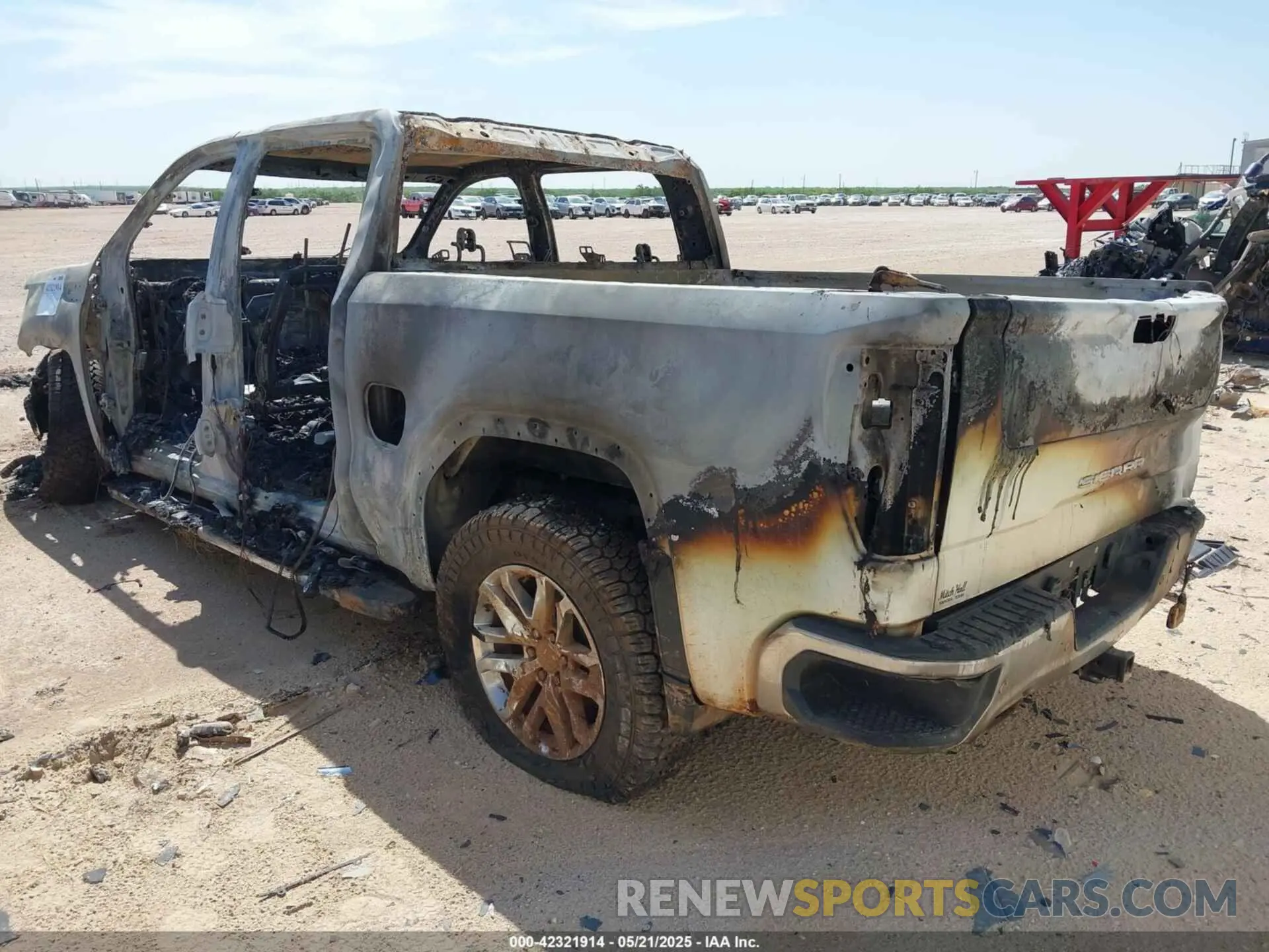 3 Photograph of a damaged car 3GTU9DED0NG196924 GMC SIERRA 1500 LIMITED 2022