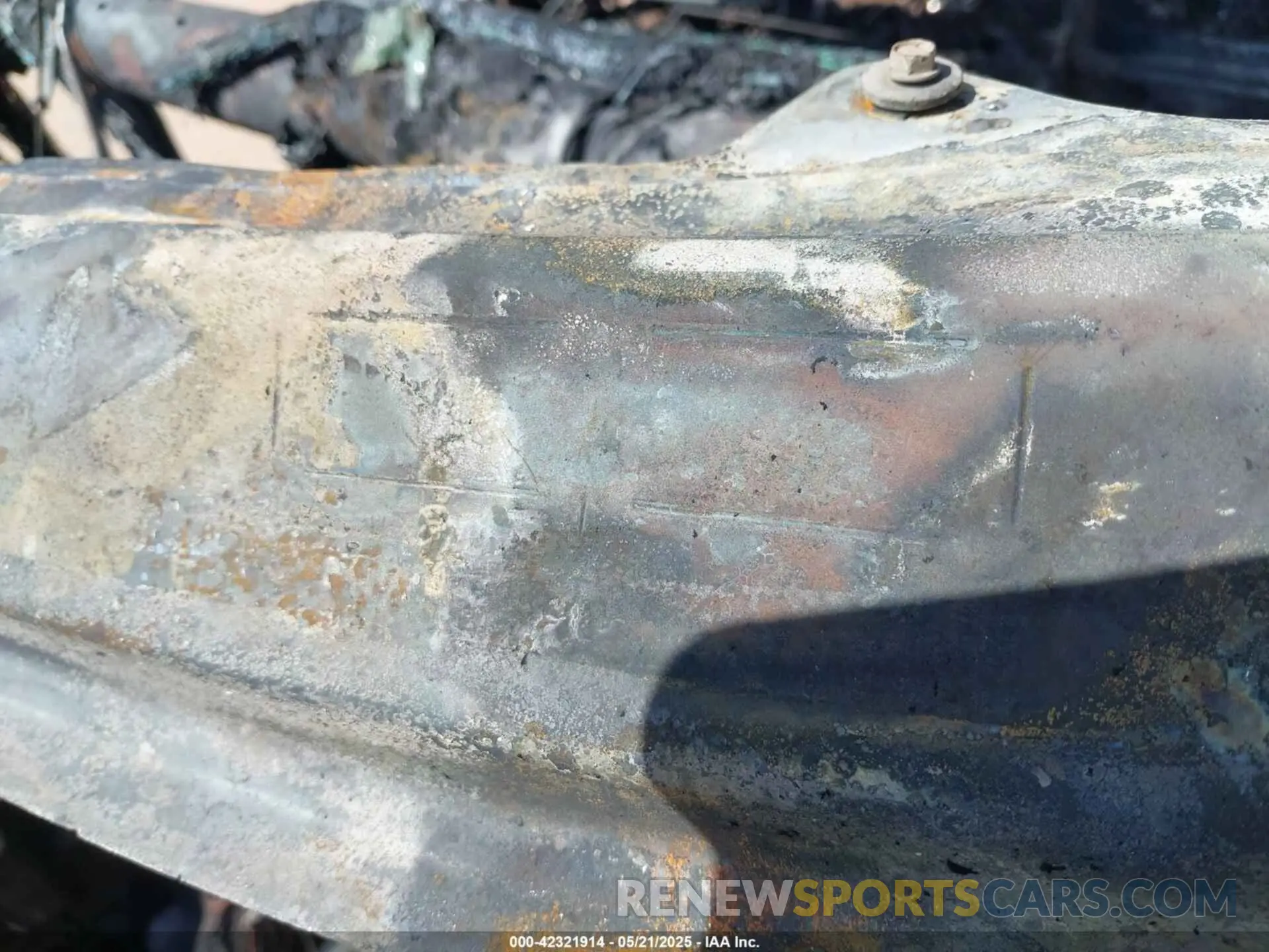 9 Photograph of a damaged car 3GTU9DED0NG196924 GMC SIERRA 1500 LIMITED 2022