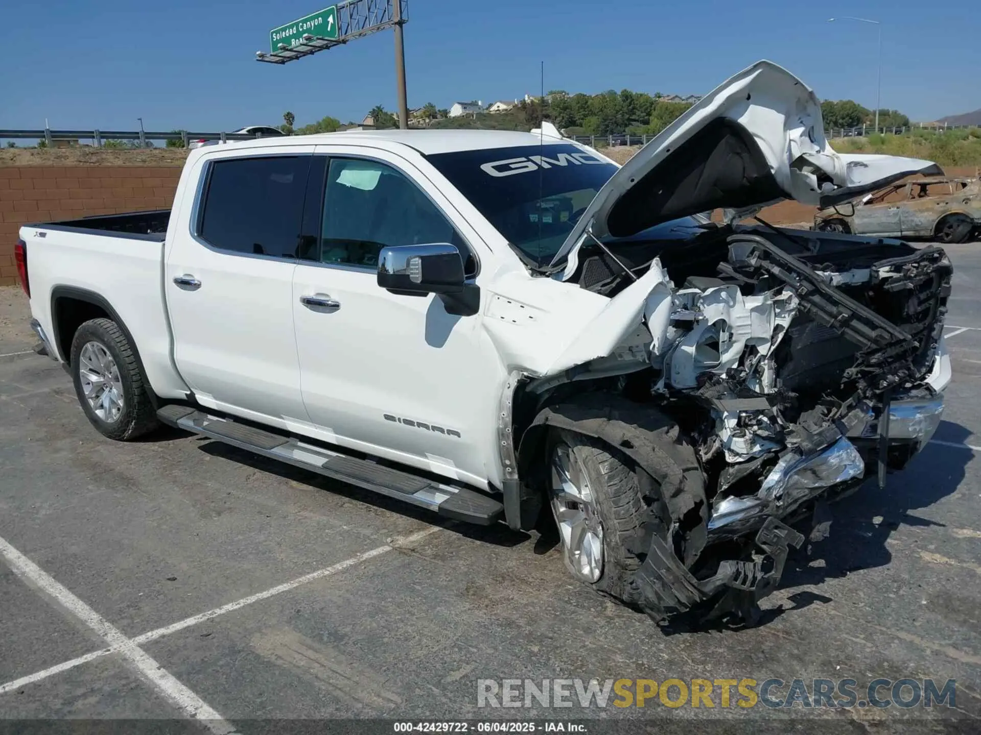1 Photograph of a damaged car 3GTU9DED3NG156904 GMC SIERRA 1500 LIMITED 2022