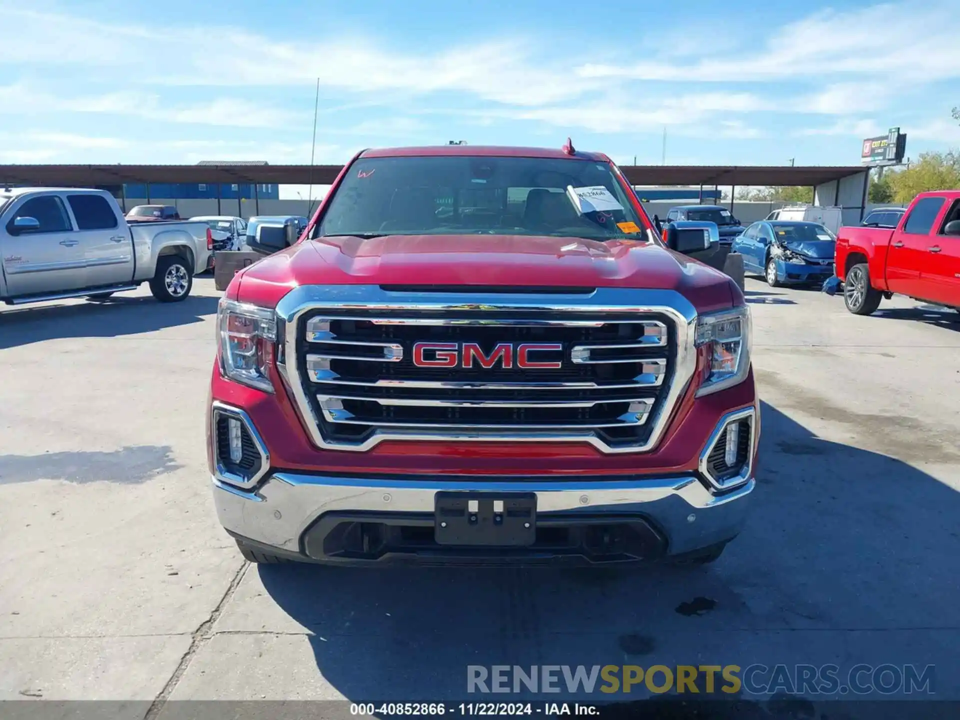 11 Photograph of a damaged car 3GTU9DEL2NG187827 GMC SIERRA 1500 LIMITED 2022